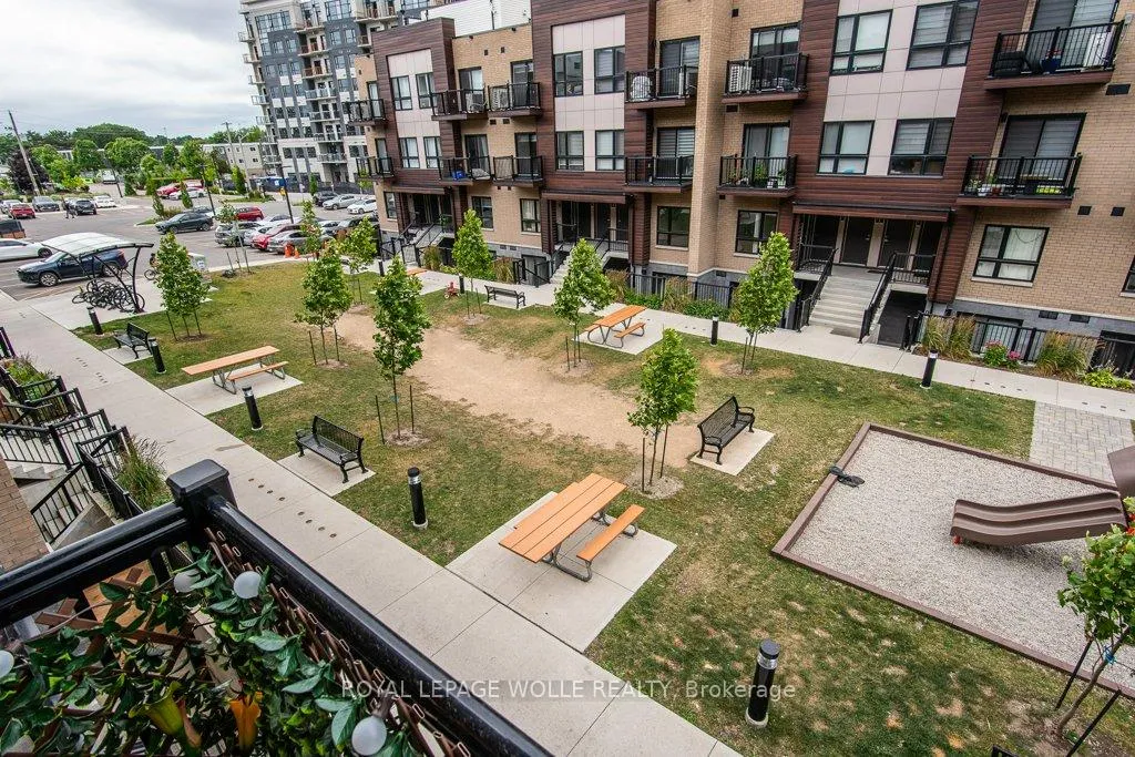 Photo 25 of Unit E11, 20 Palace Street, Kitchener — HOMEH