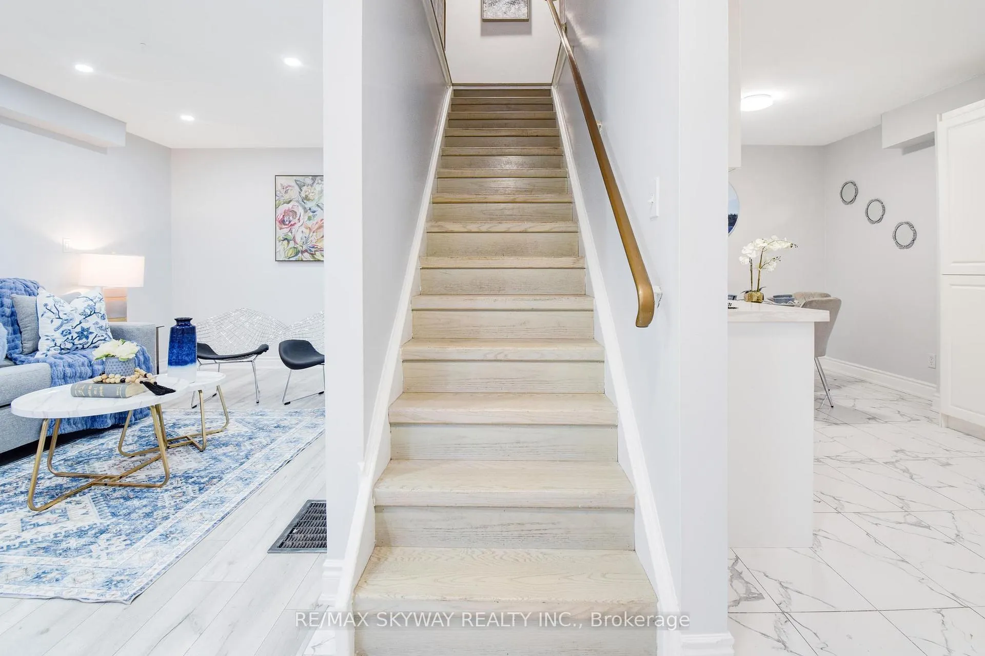Photo 7 of Unit 5, 445 Pioneer Drive, Kitchener — HOMEH