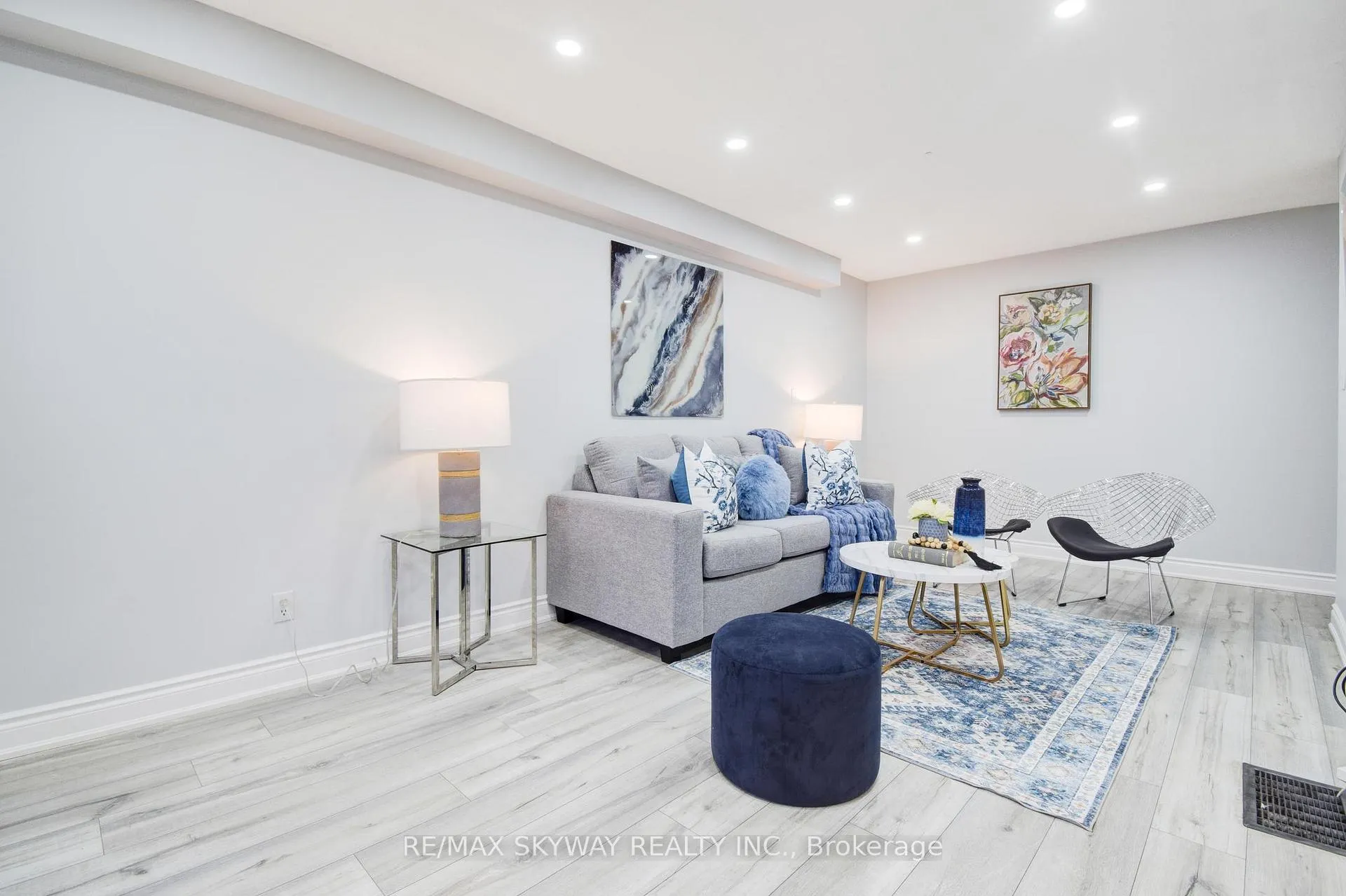 Photo 8 of Unit 5, 445 Pioneer Drive, Kitchener — HOMEH