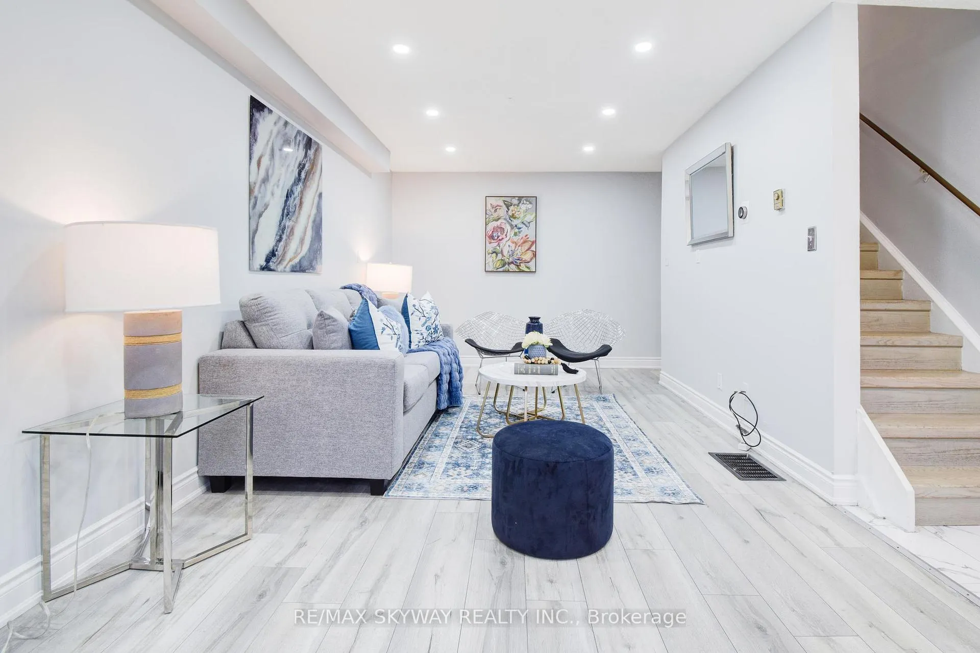 Photo 9 of Unit 5, 445 Pioneer Drive, Kitchener — HOMEH
