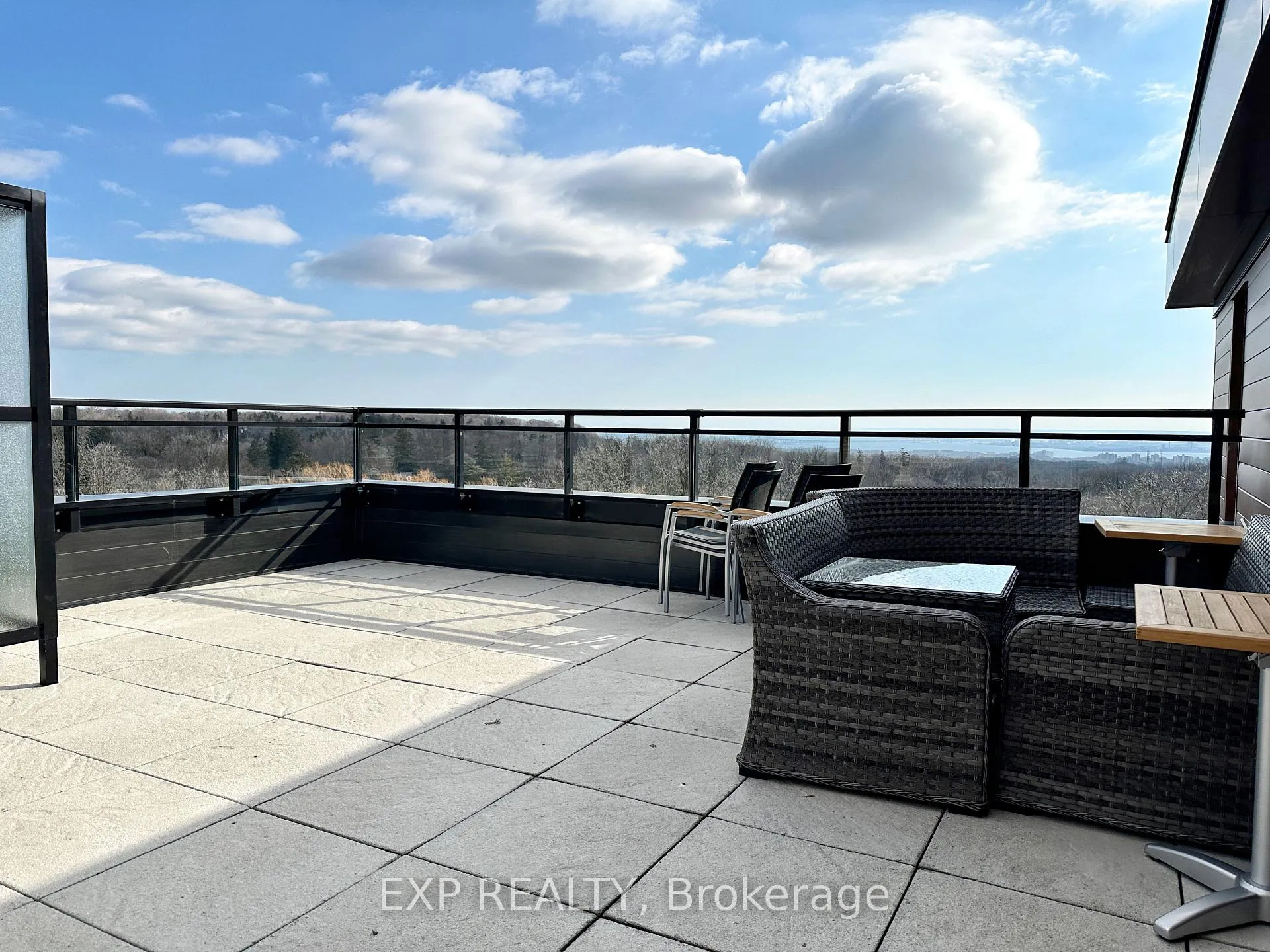 Photo 17 of Unit 507, 30 Hamilton Street S, Hamilton, Waterdown — HOMEH