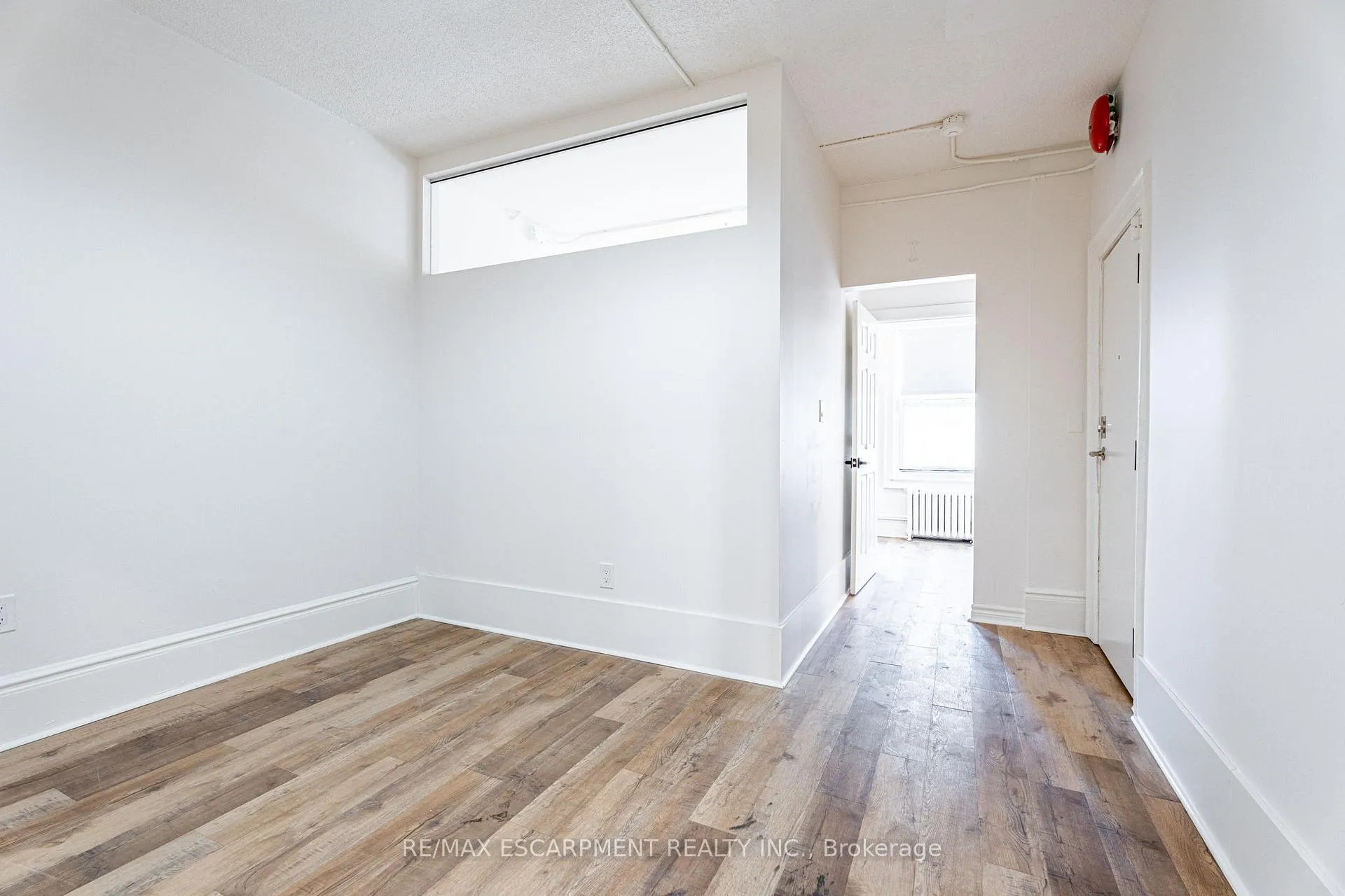 Photo 11 of Unit 301, 63 John Street S, Hamilton, Corktown — HOMEH