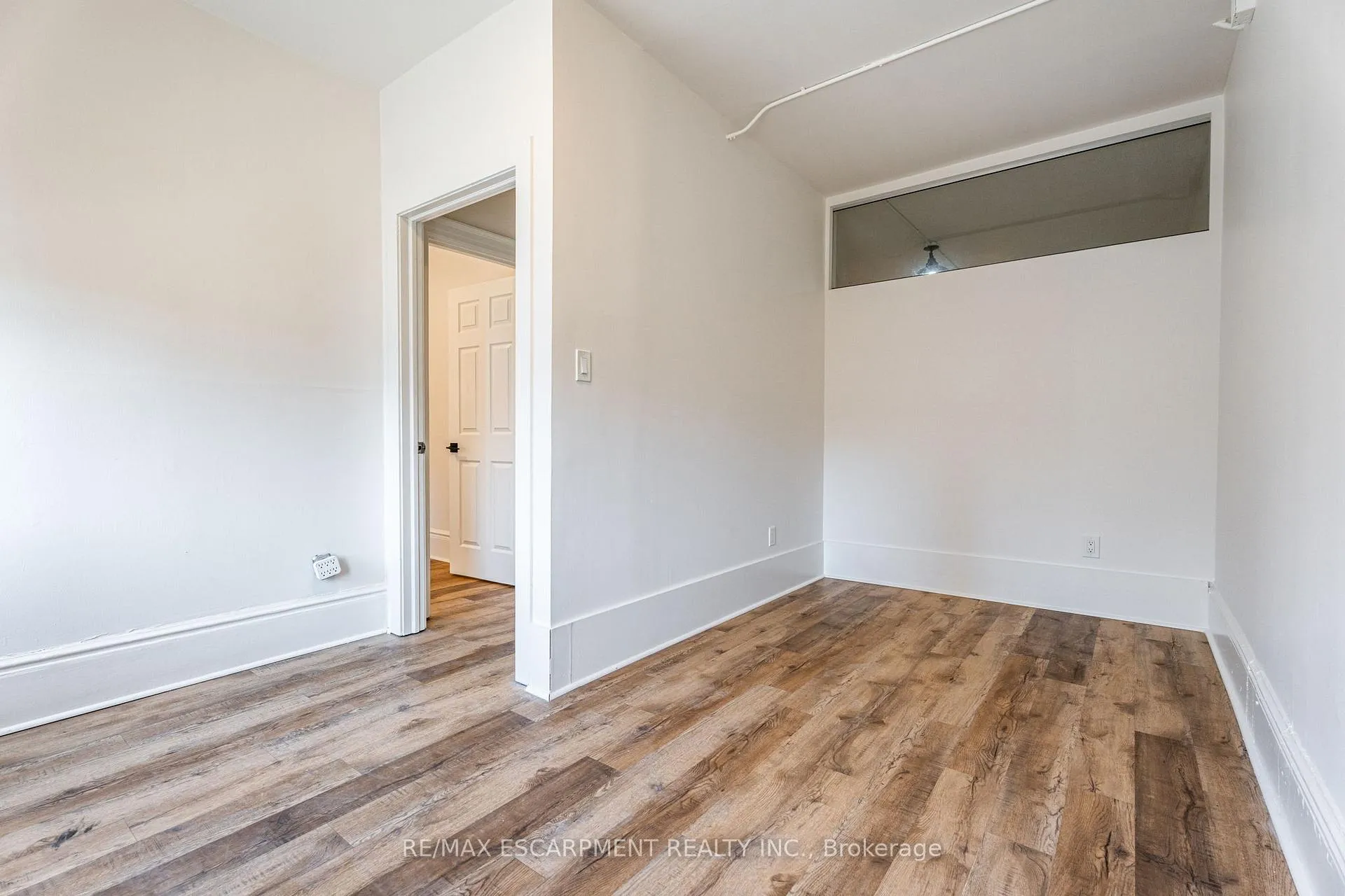 Photo 24 of Unit 301, 63 John Street S, Hamilton, Corktown — HOMEH