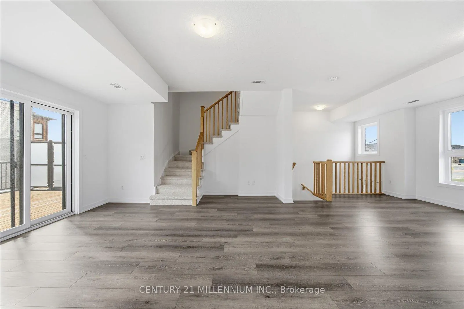 Photo 6 of Unit 2, 62 Kenesky Drive, Hamilton, Waterdown — HOMEH