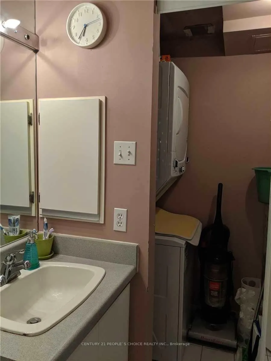 Photo 20 of Unit 507, 10 Laurelcrest Street, Brampton, Queen Street Corridor — HOMEH