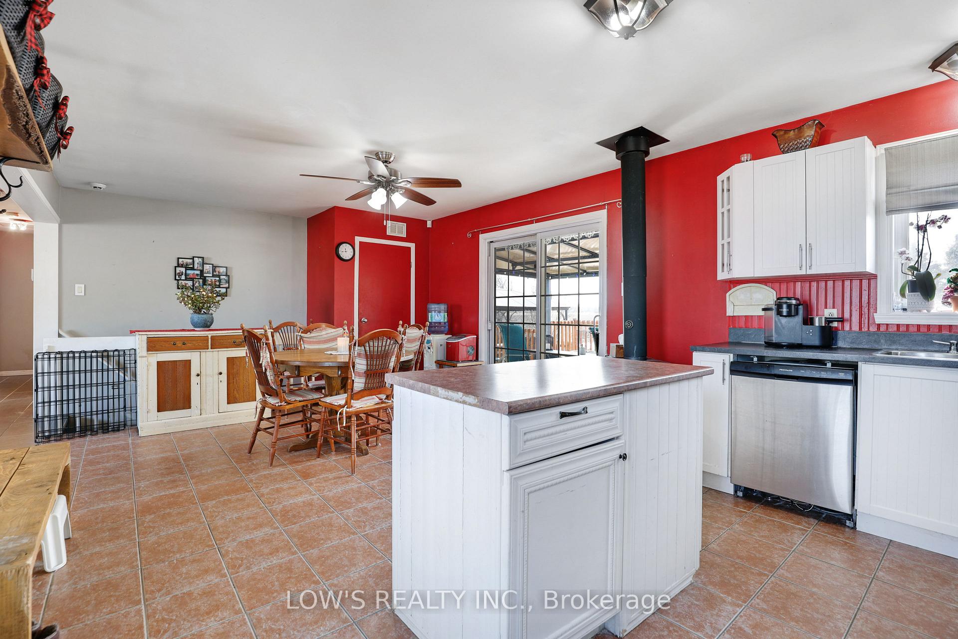 Photo 5 of 20 Pleasant Corner Road E, Champlain, Champlain Twp — HOMEH