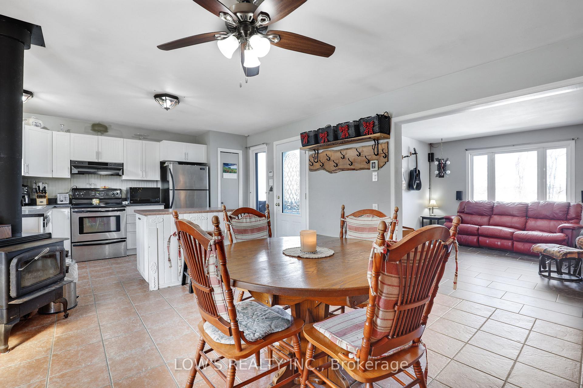 Photo 15 of 20 Pleasant Corner Road E, Champlain, Champlain Twp — HOMEH