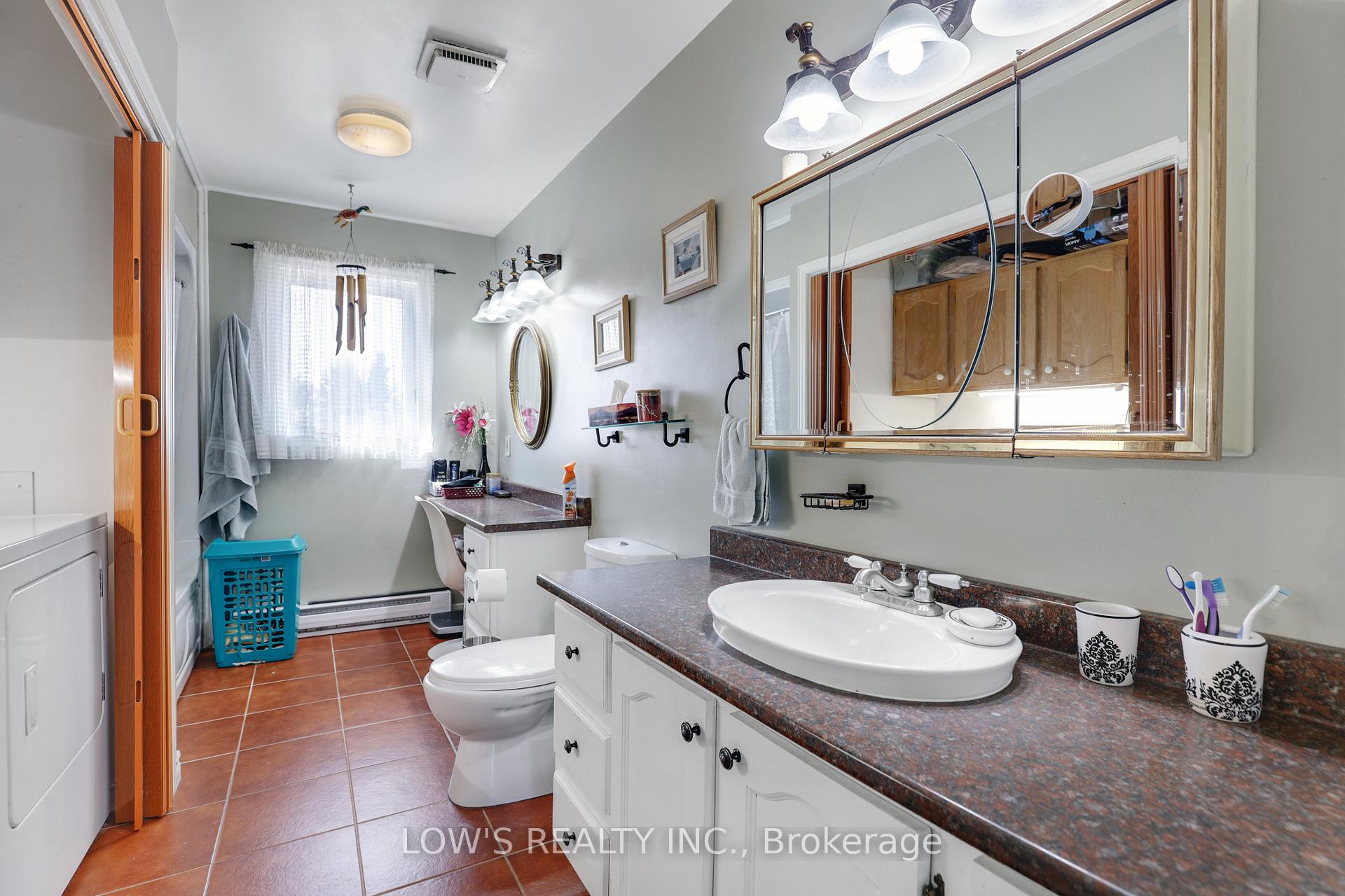 Photo 23 of 20 Pleasant Corner Road E, Champlain, Champlain Twp — HOMEH