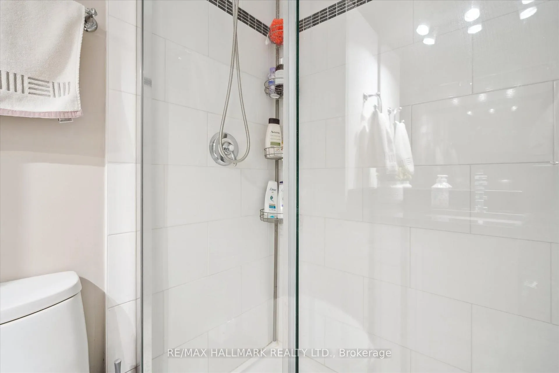 Photo 21 of Unit 5, 51 Laguna Parkway, Ramara, Brechin — HOMEH