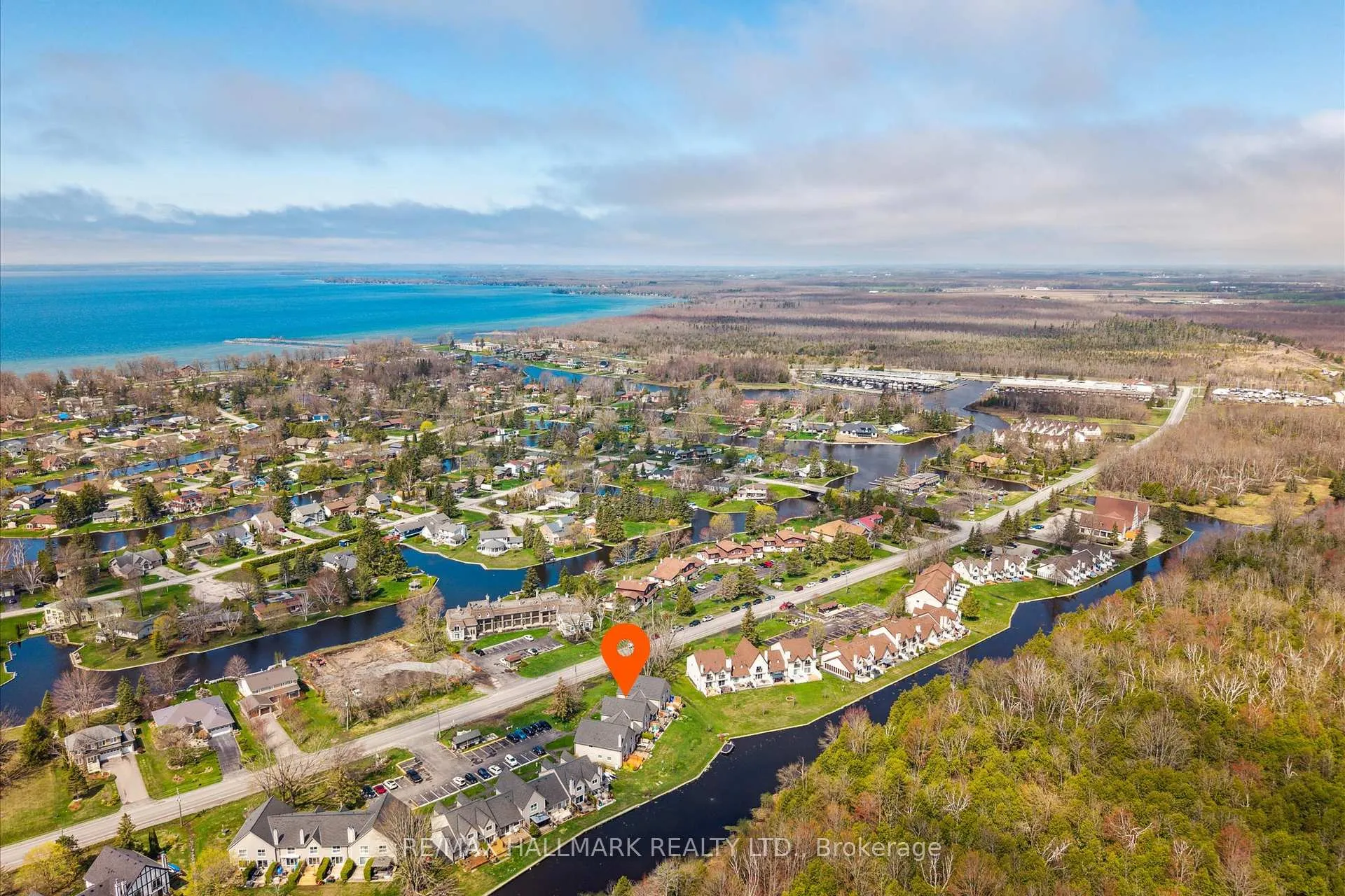 Photo 40 of Unit 5, 51 Laguna Parkway, Ramara, Brechin — HOMEH