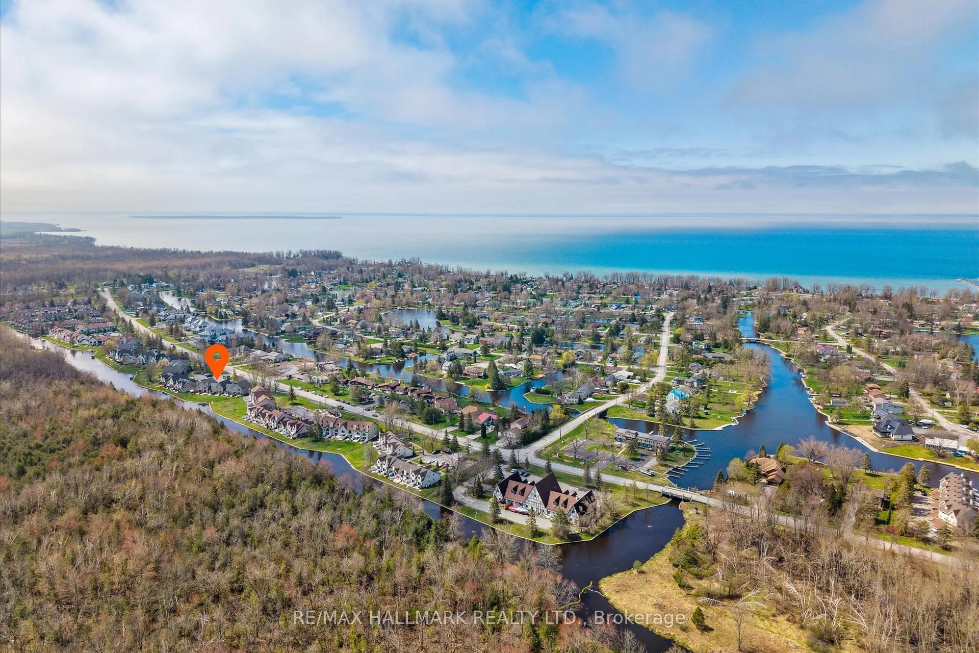 Photo 41 of Unit 5, 51 Laguna Parkway, Ramara, Brechin — HOMEH