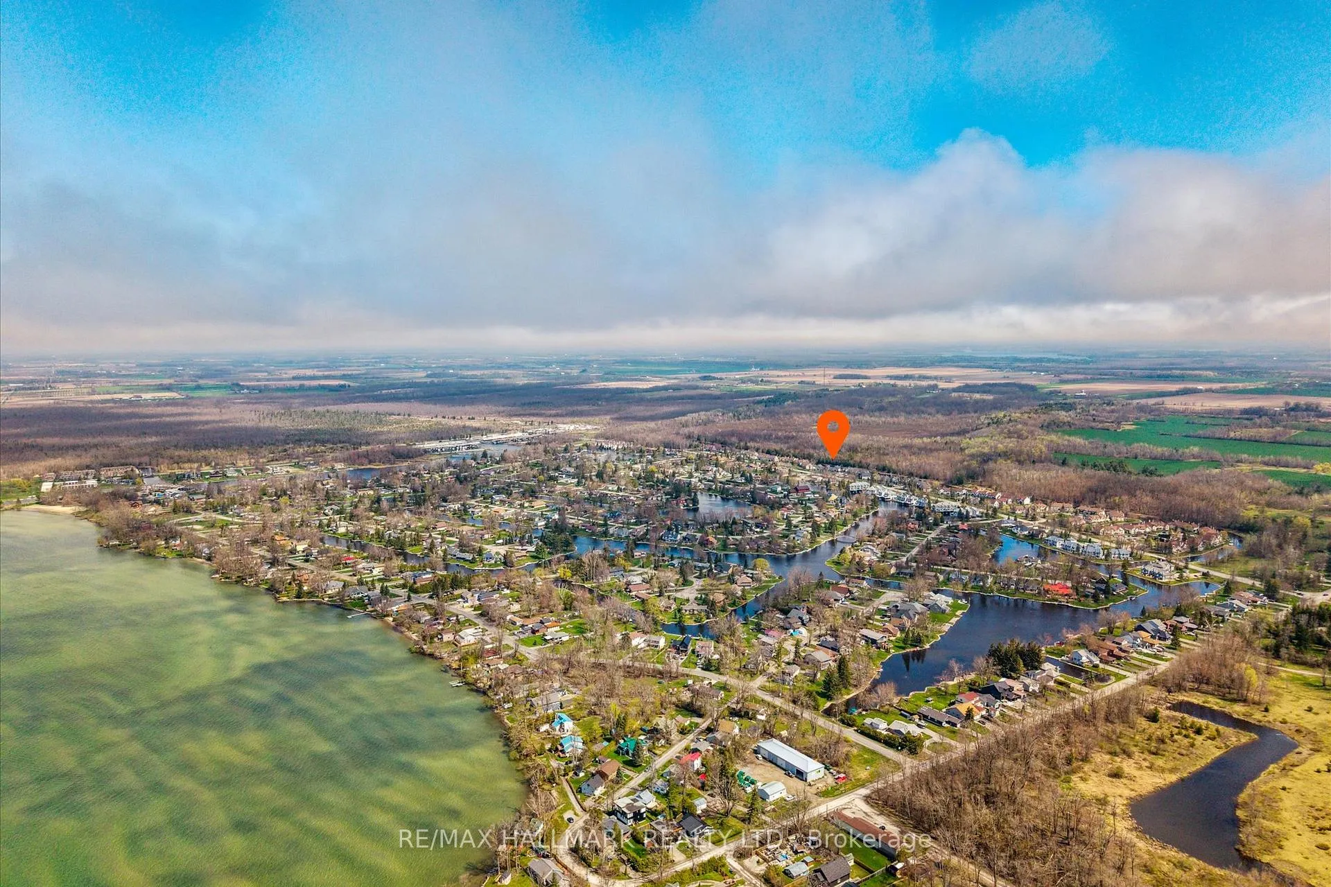 Photo 43 of Unit 5, 51 Laguna Parkway, Ramara, Brechin — HOMEH