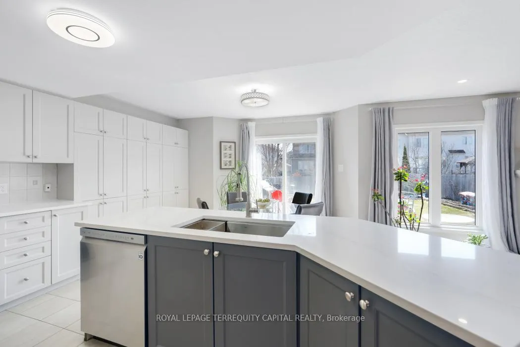 Photo 14 of 1011 Goward Drive, Ottawa, Kanata - Morgan's Grant/South March — HOMEH