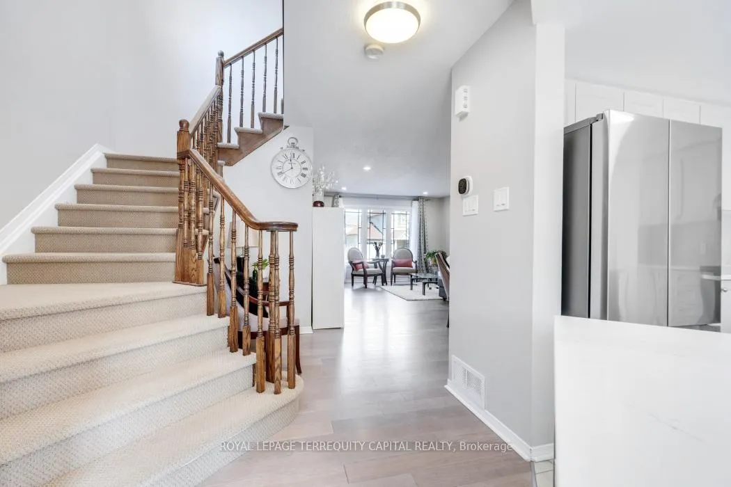 Photo 21 of 1011 Goward Drive, Ottawa, Kanata - Morgan's Grant/South March — HOMEH