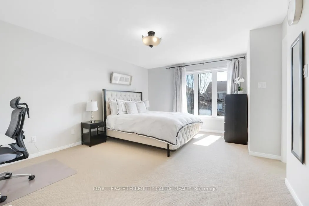 Photo 26 of 1011 Goward Drive, Ottawa, Kanata - Morgan's Grant/South March — HOMEH