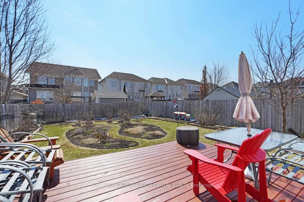 Photo 34 of 1011 Goward Drive, Ottawa, Kanata - Morgan's Grant/South March — HOMEH