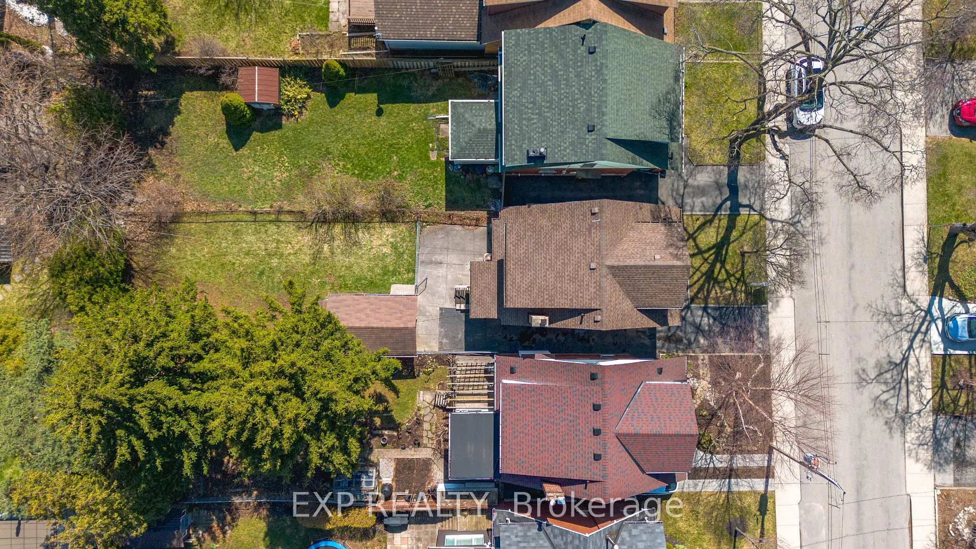 Photo 30 of 203 Balmoral Avenue S, Hamilton, Delta — HOMEH