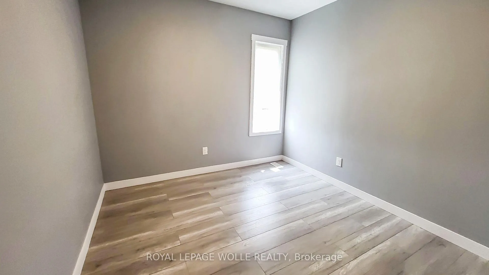 Photo 12 of Unit D, 148 Rochefort Street, Kitchener — HOMEH