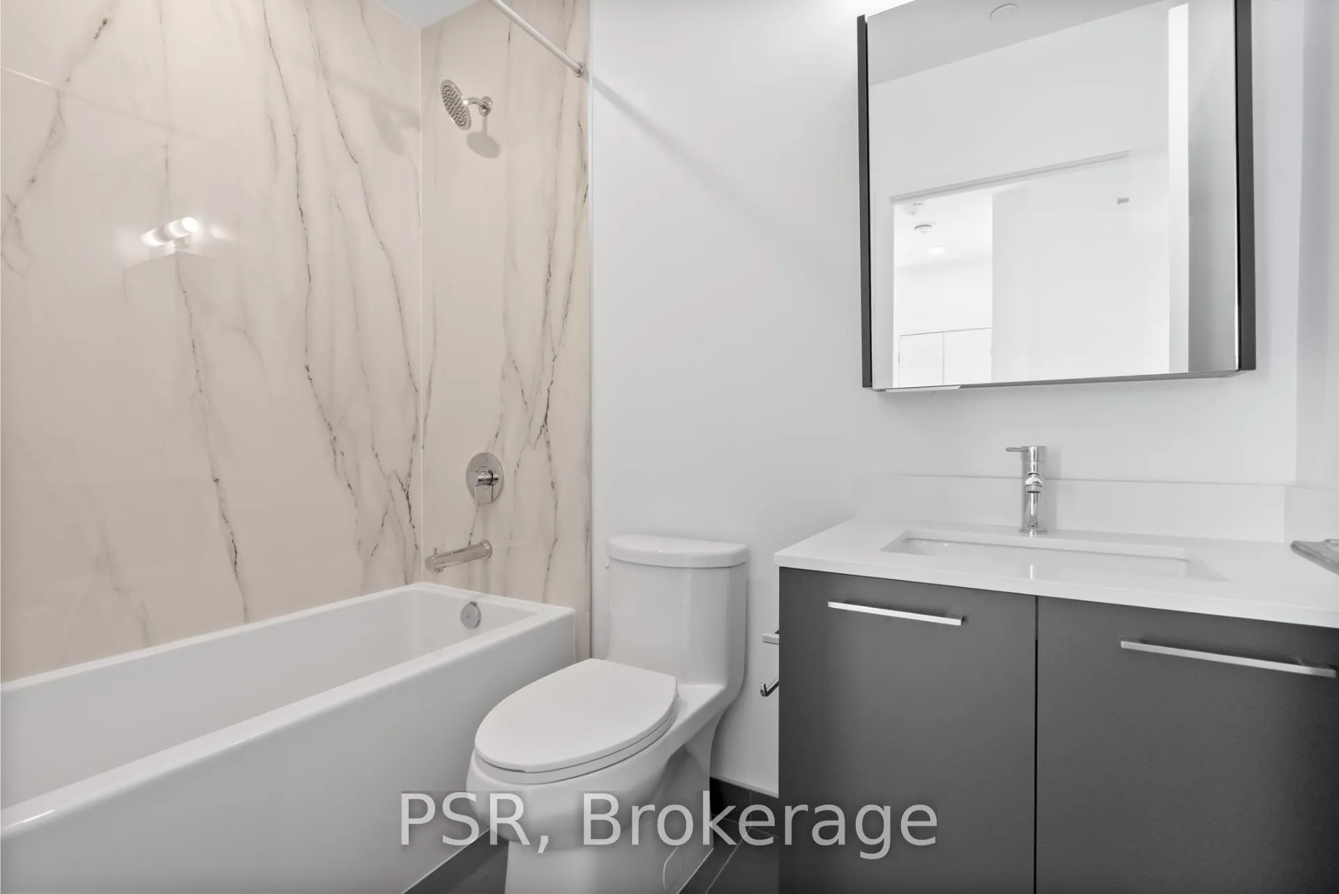 Photo 10 of Unit 3810, 101 Roehampton Avenue, Toronto, Mount Pleasant West — HOMEH