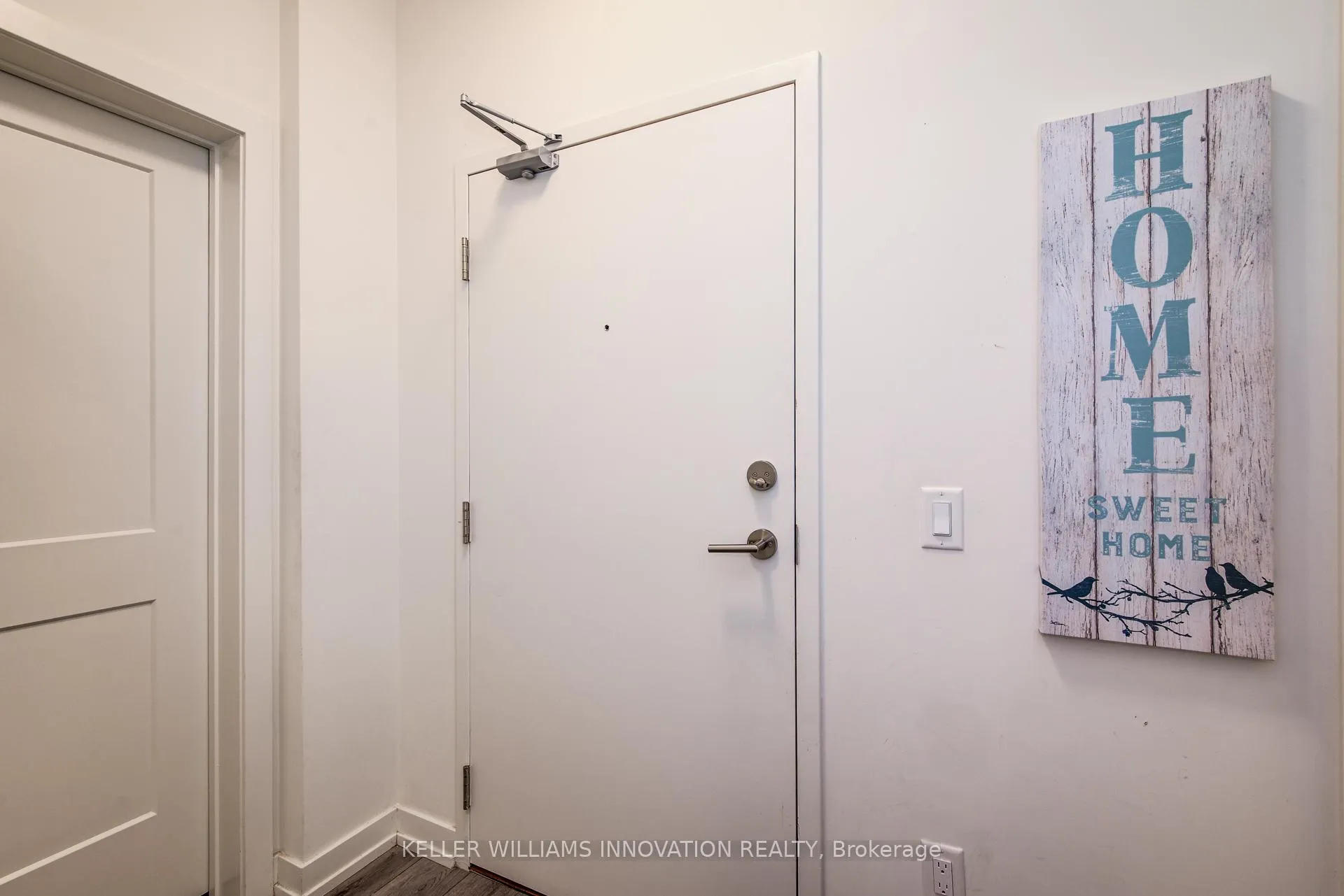 Photo 13 of Unit 303, 255 Northfiled Drive E, Waterloo, Eastbridge — HOMEH