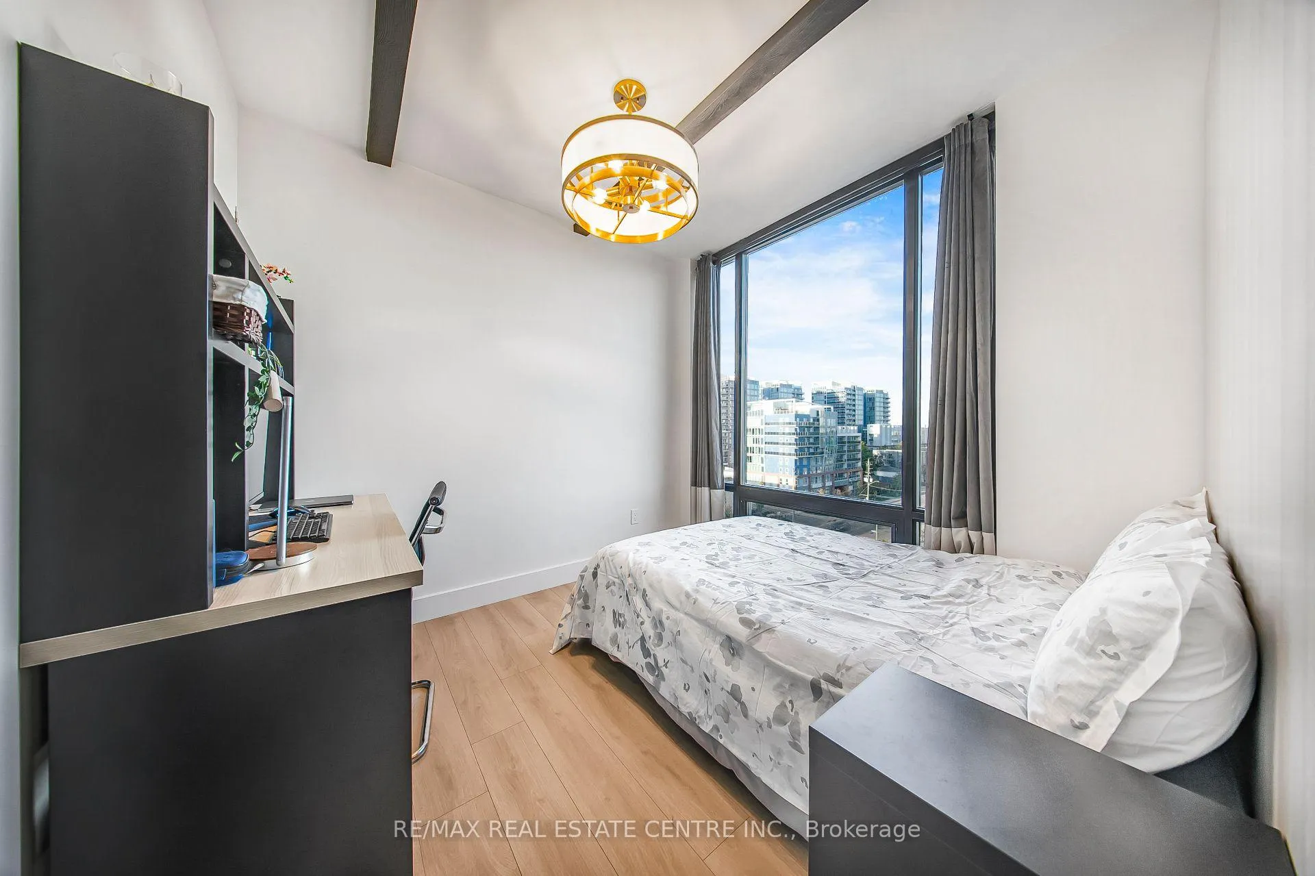 Photo 24 of Unit 909, 145 Columbia Street W, Waterloo — HOMEH