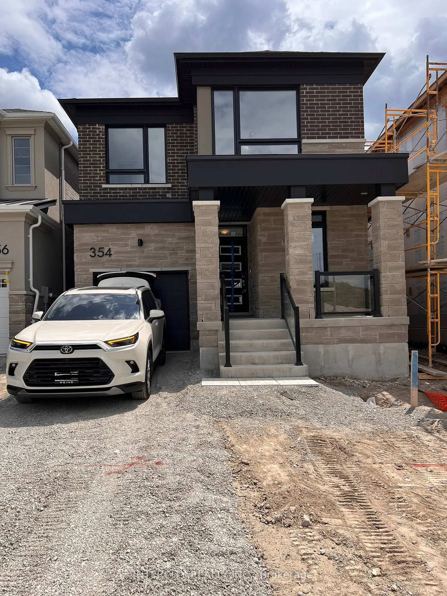 Photo 1 of 354 Madelaine Drive, Barrie, Painswick South — HOMEH