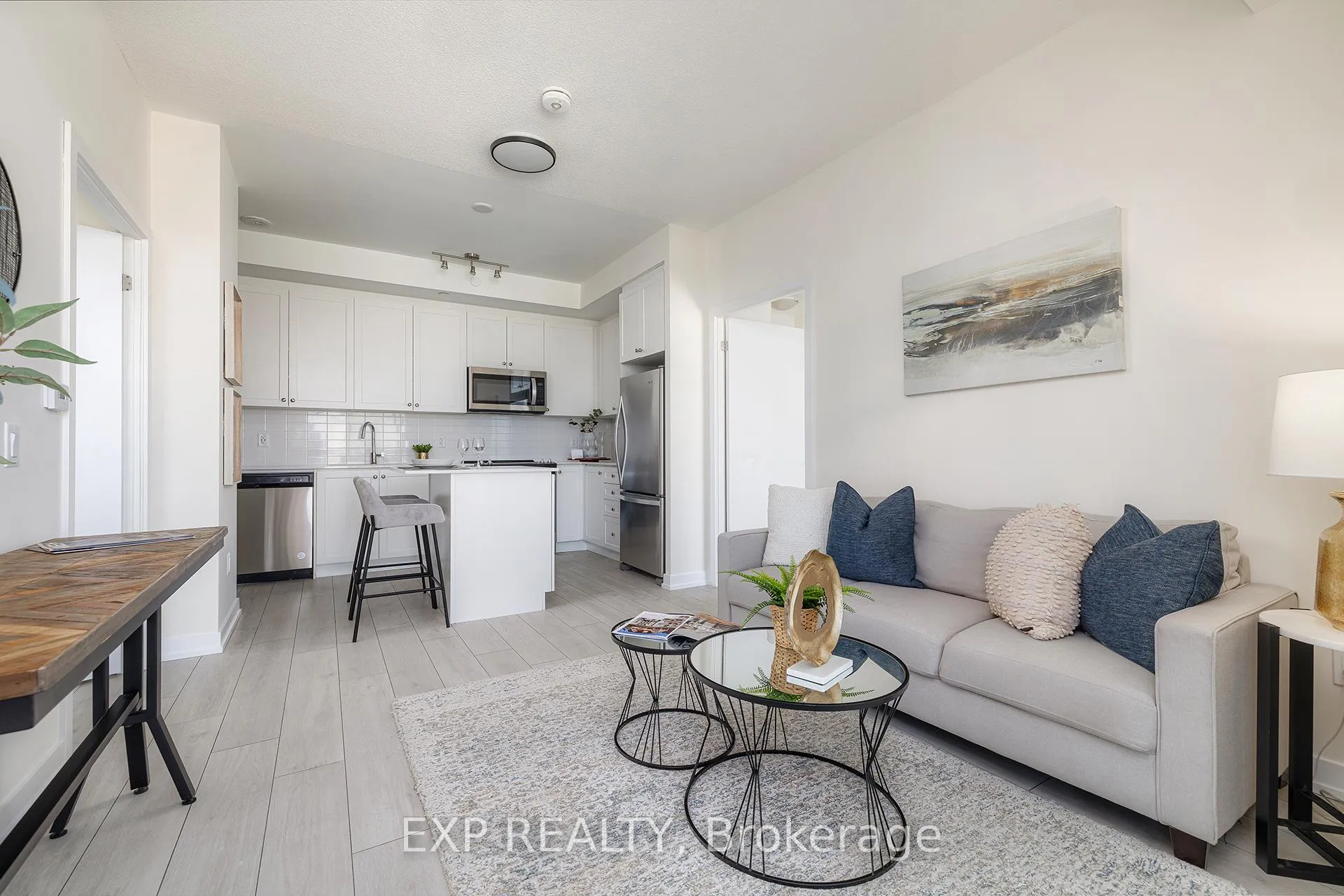 Photo 6 of Unit 1401, 55 Duke Street W, Kitchener, City Commercial Core — HOMEH