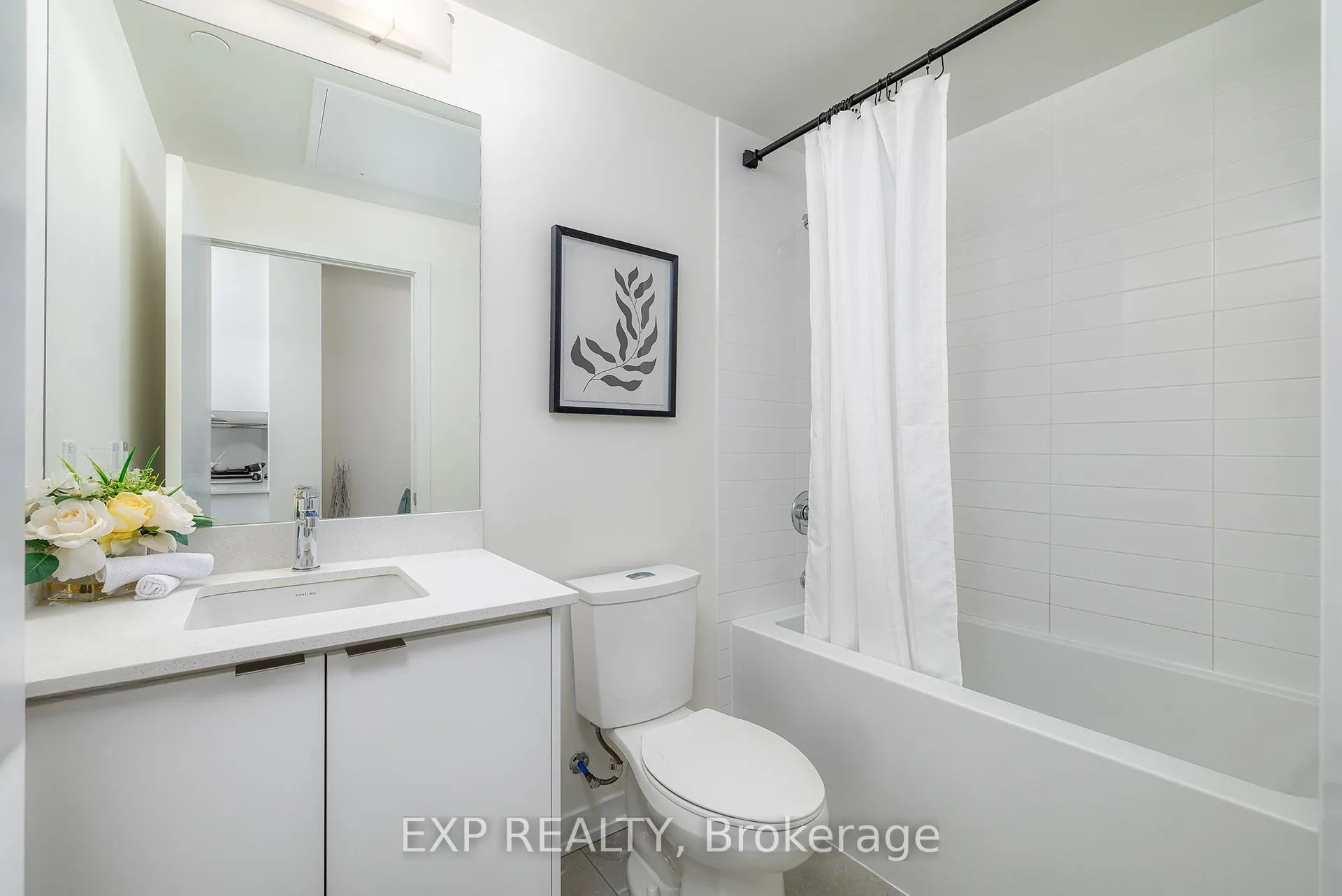 Photo 13 of Unit 1401, 55 Duke Street W, Kitchener, City Commercial Core — HOMEH