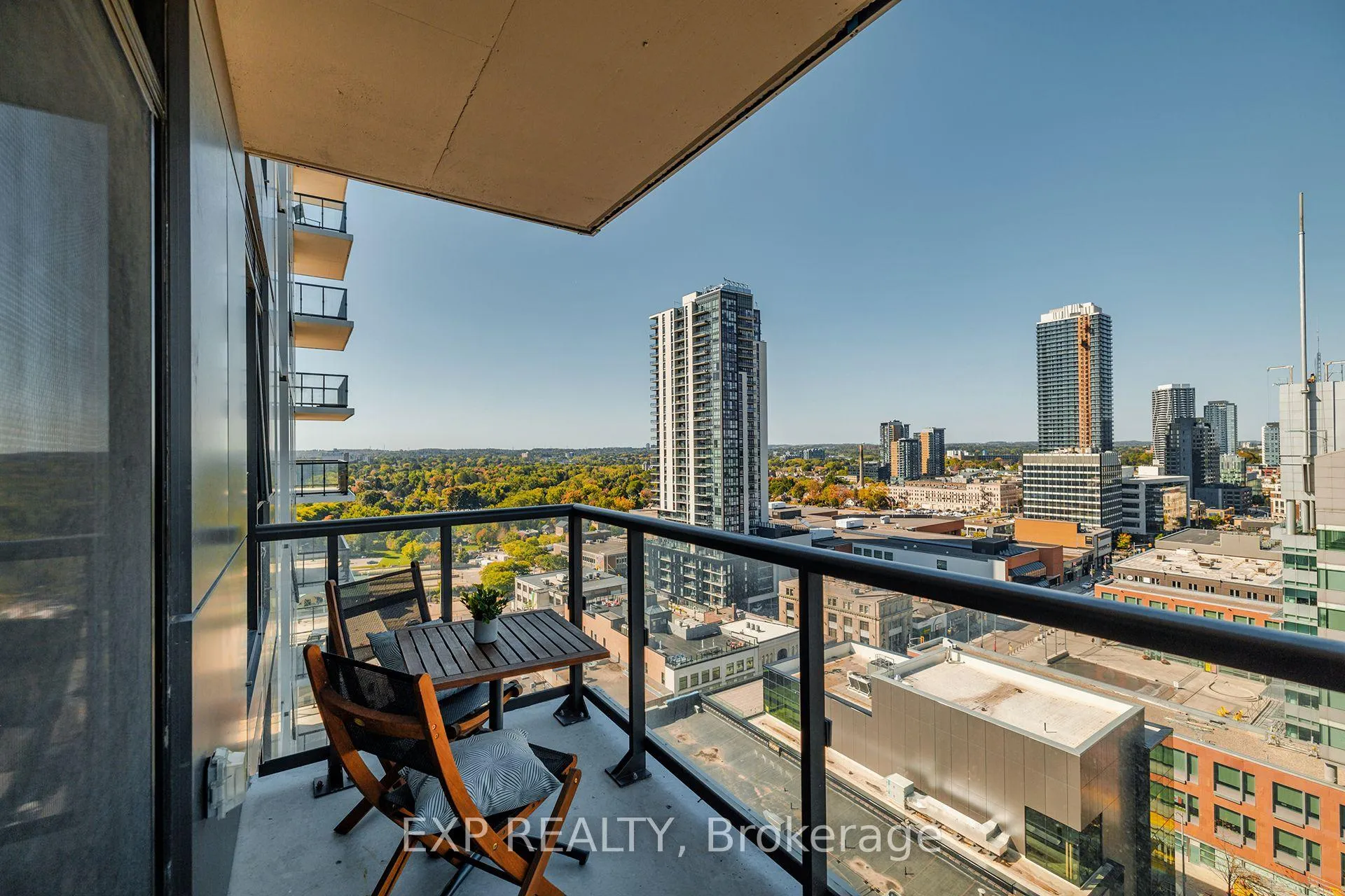 Photo 16 of Unit 1401, 55 Duke Street W, Kitchener, City Commercial Core — HOMEH