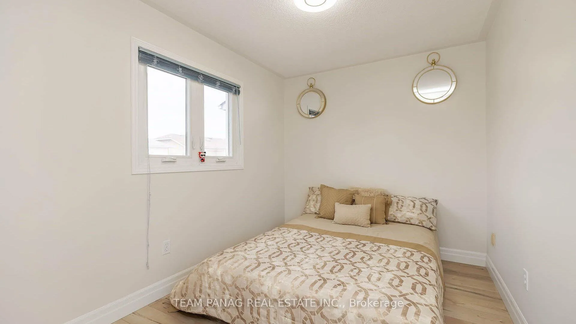 Photo 23 of 14 Shady Pine Circle, Brampton, Sandringham-Wellington — HOMEH