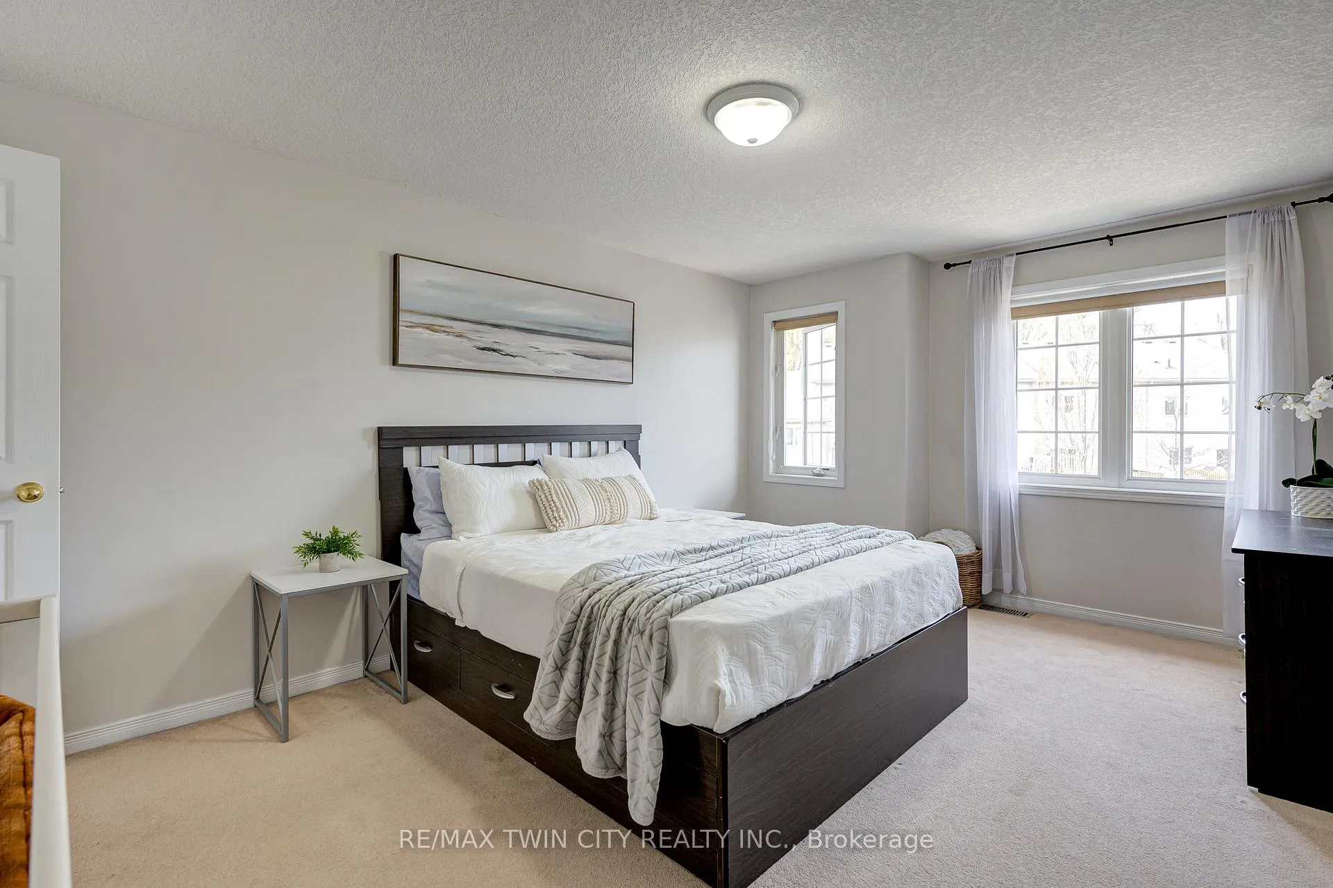Photo 21 of Unit 20, 20 David Bergey Drive, Kitchener — HOMEH