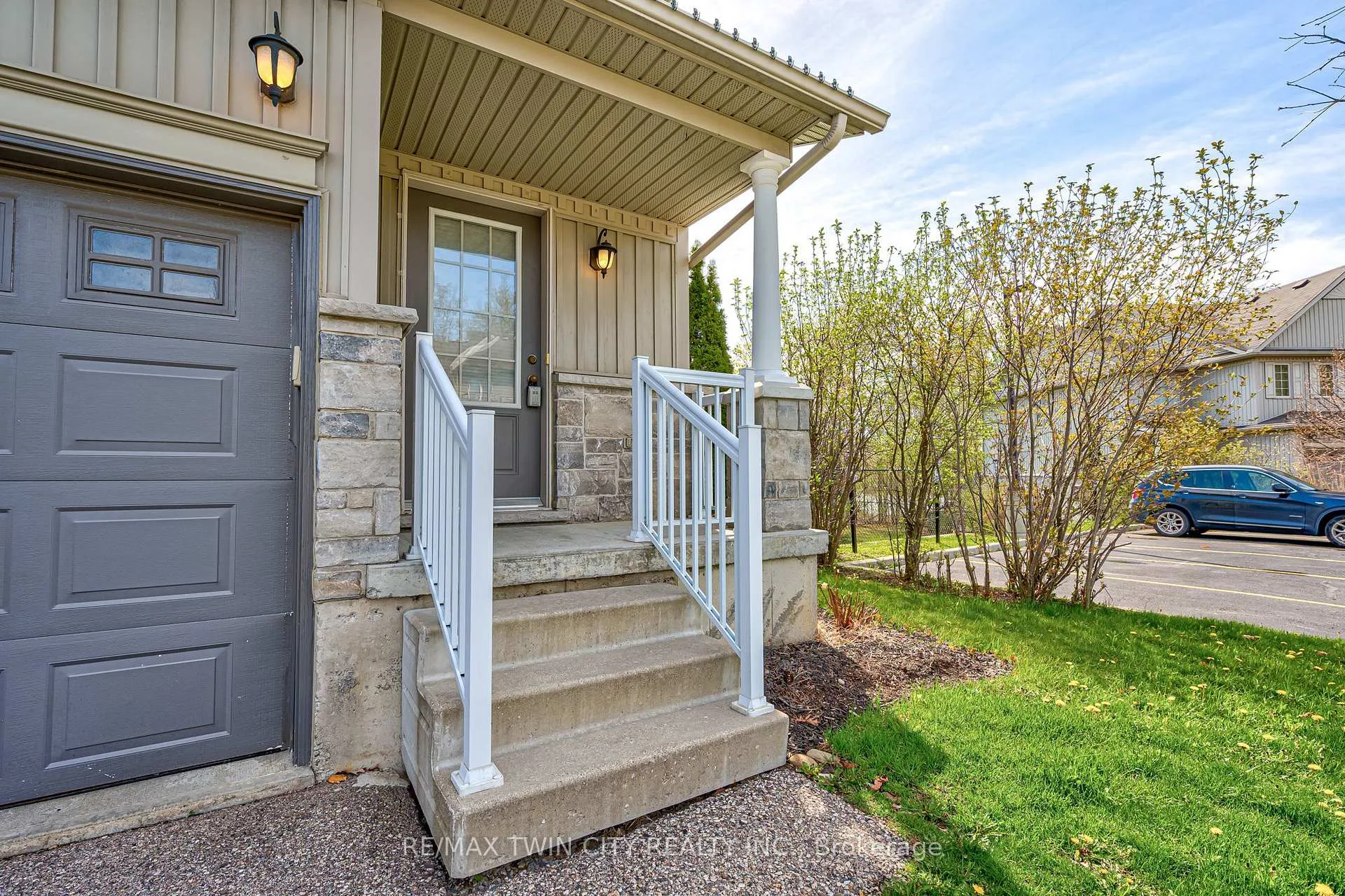 Photo 38 of Unit 20, 20 David Bergey Drive, Kitchener — HOMEH