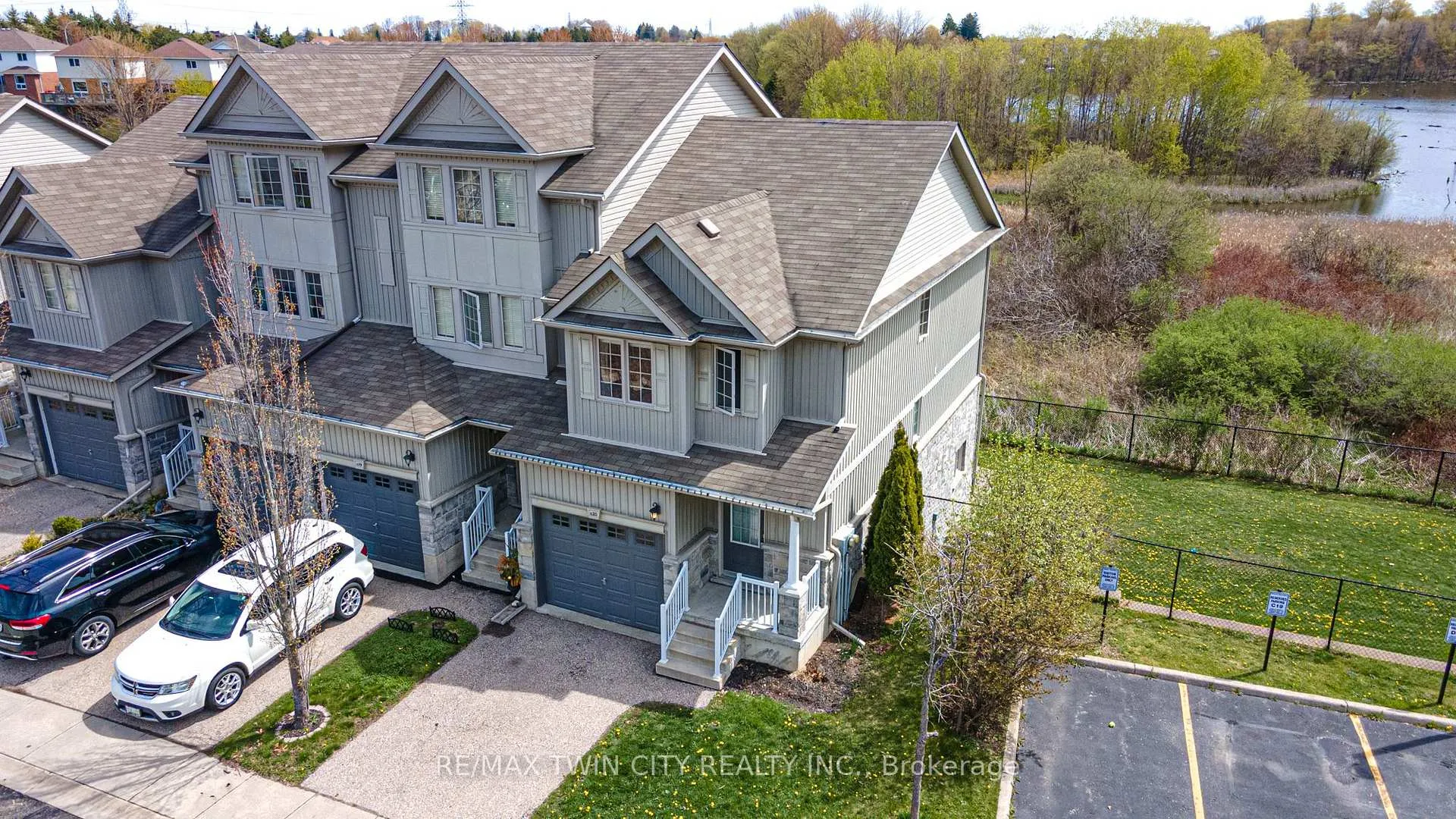 Photo 40 of Unit 20, 20 David Bergey Drive, Kitchener — HOMEH