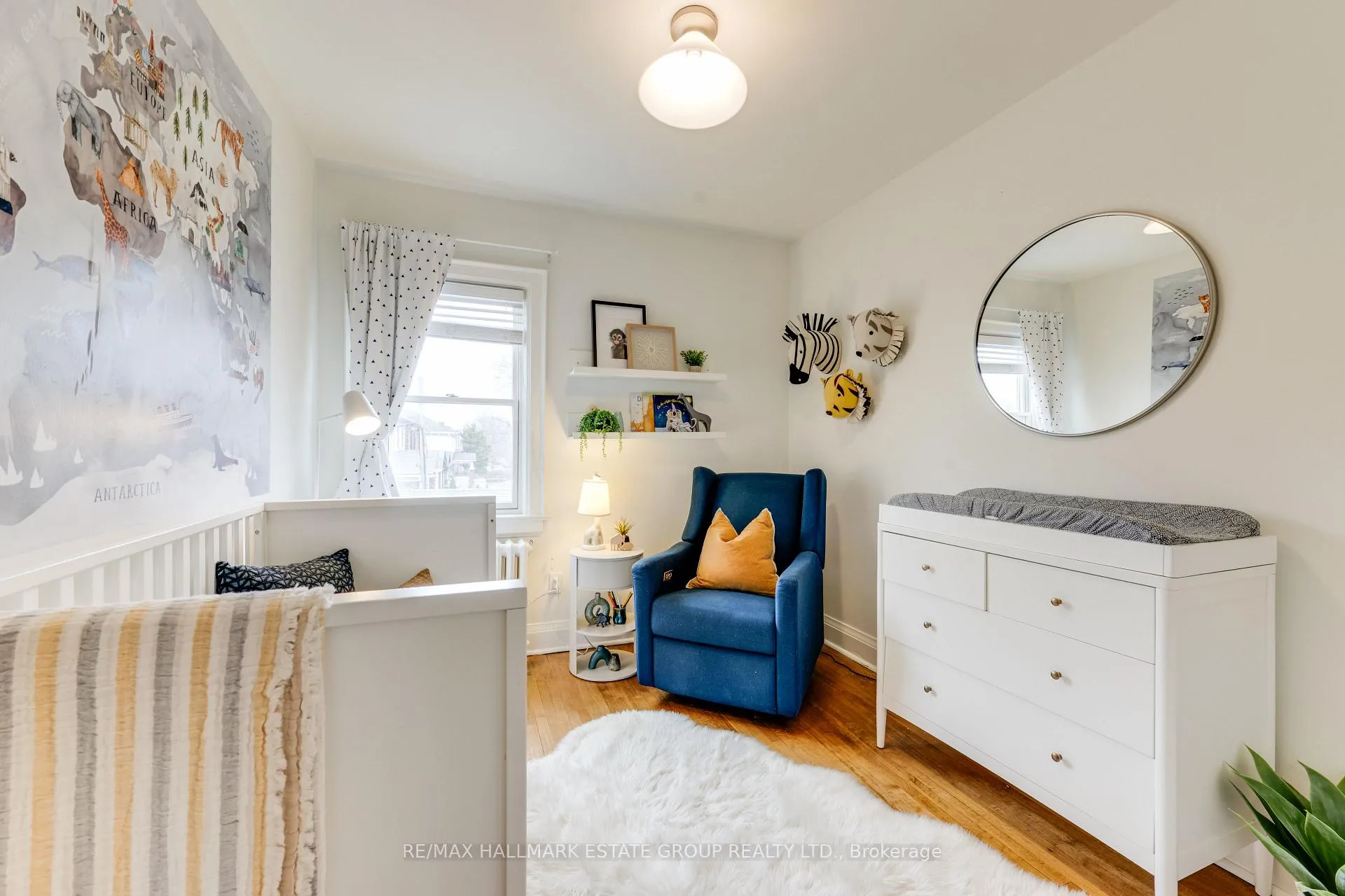 Photo 29 of 242 O'Connor Drive, Toronto, East York — HOMEH