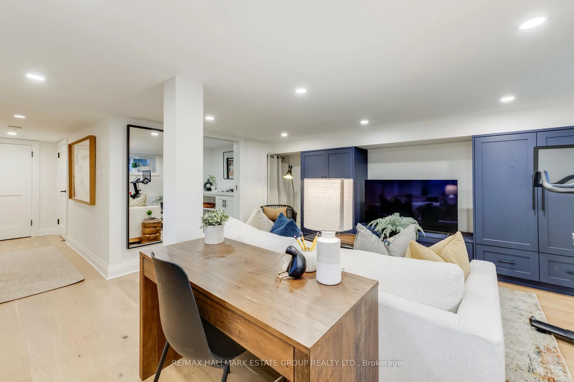 Photo 39 of 242 O'Connor Drive, Toronto, East York — HOMEH