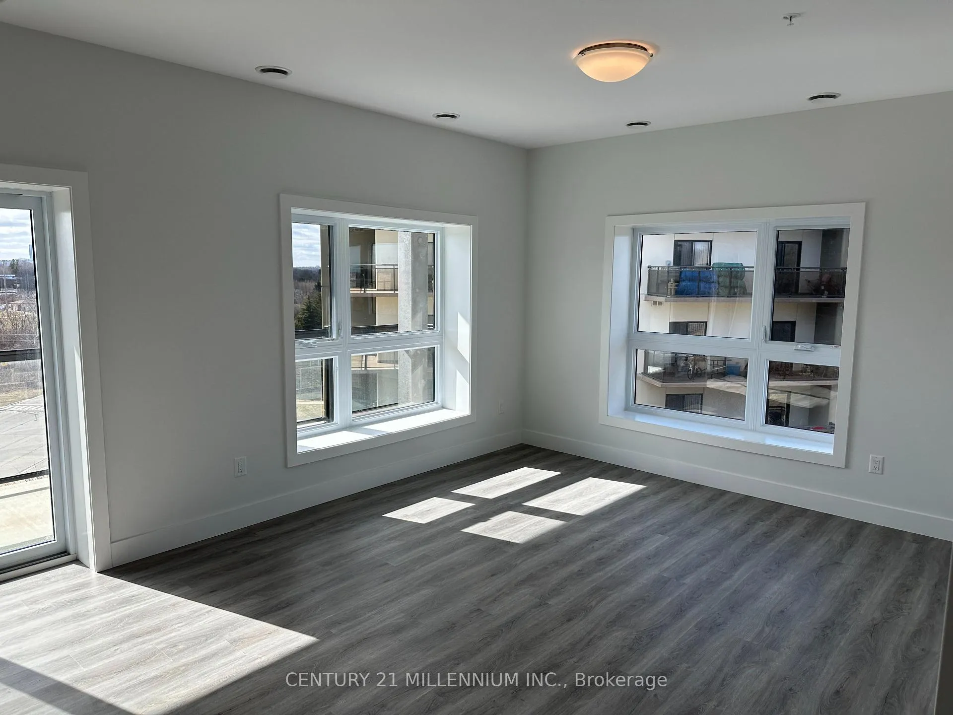 Photo 6 of Unit 505, 1000 Lackner Boulevard, Kitchener — HOMEH