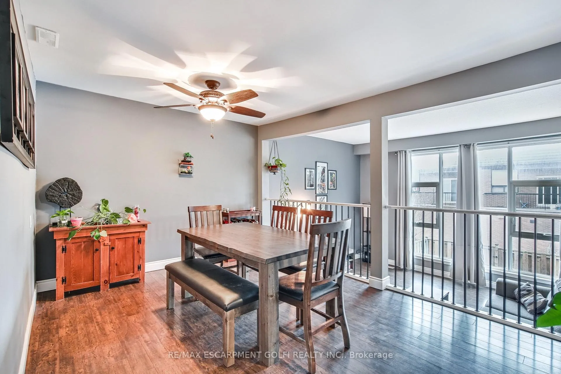 Photo 5 of Unit 2, 23 Watsons Lane, Hamilton, Cootes Paradise — HOMEH