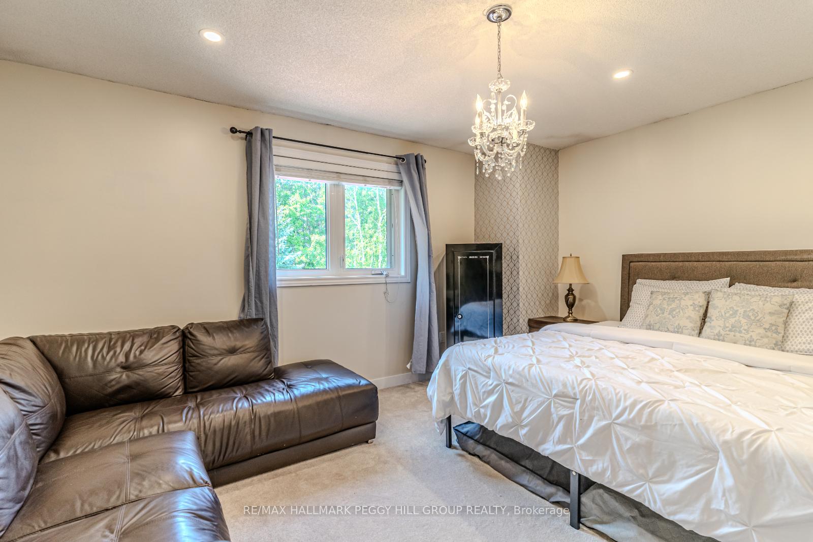 Photo 8 of 20 Pae Drive, Barrie, Painswick North — HOMEH