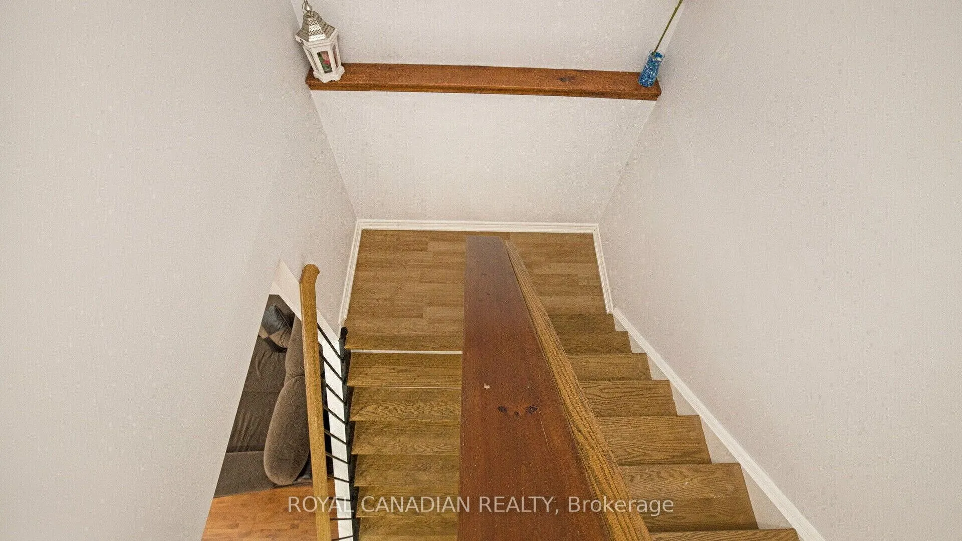 Photo 24 of 18 Wabash Court, Brampton, Heart Lake West — HOMEH