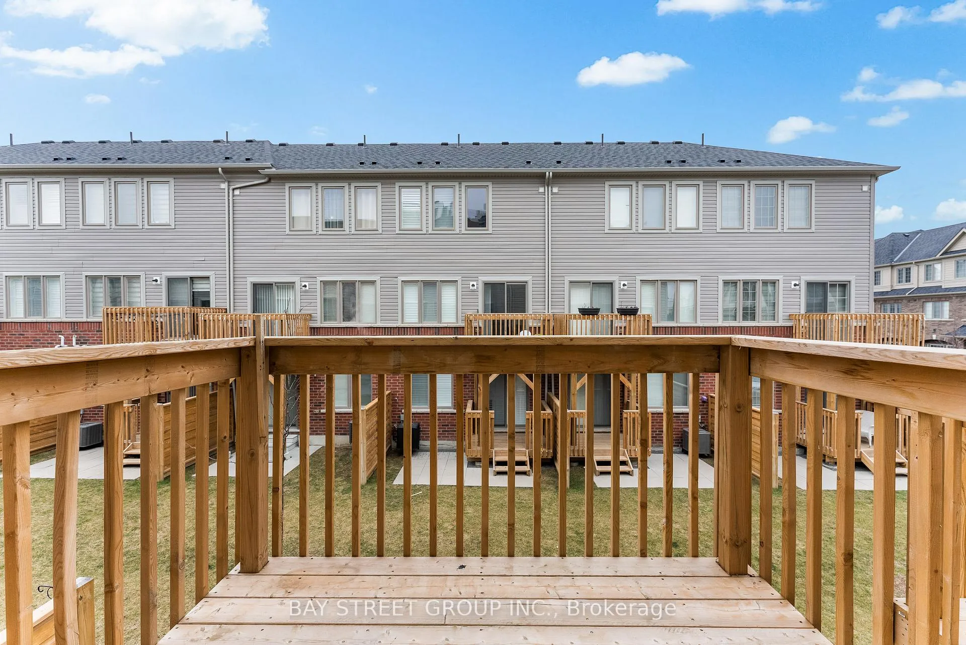 Photo 13 of 2555 Larida Path, Oshawa, Windfields — HOMEH