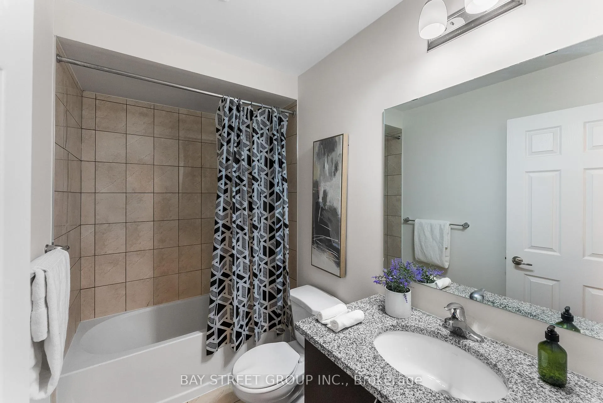 Photo 24 of 2555 Larida Path, Oshawa, Windfields — HOMEH