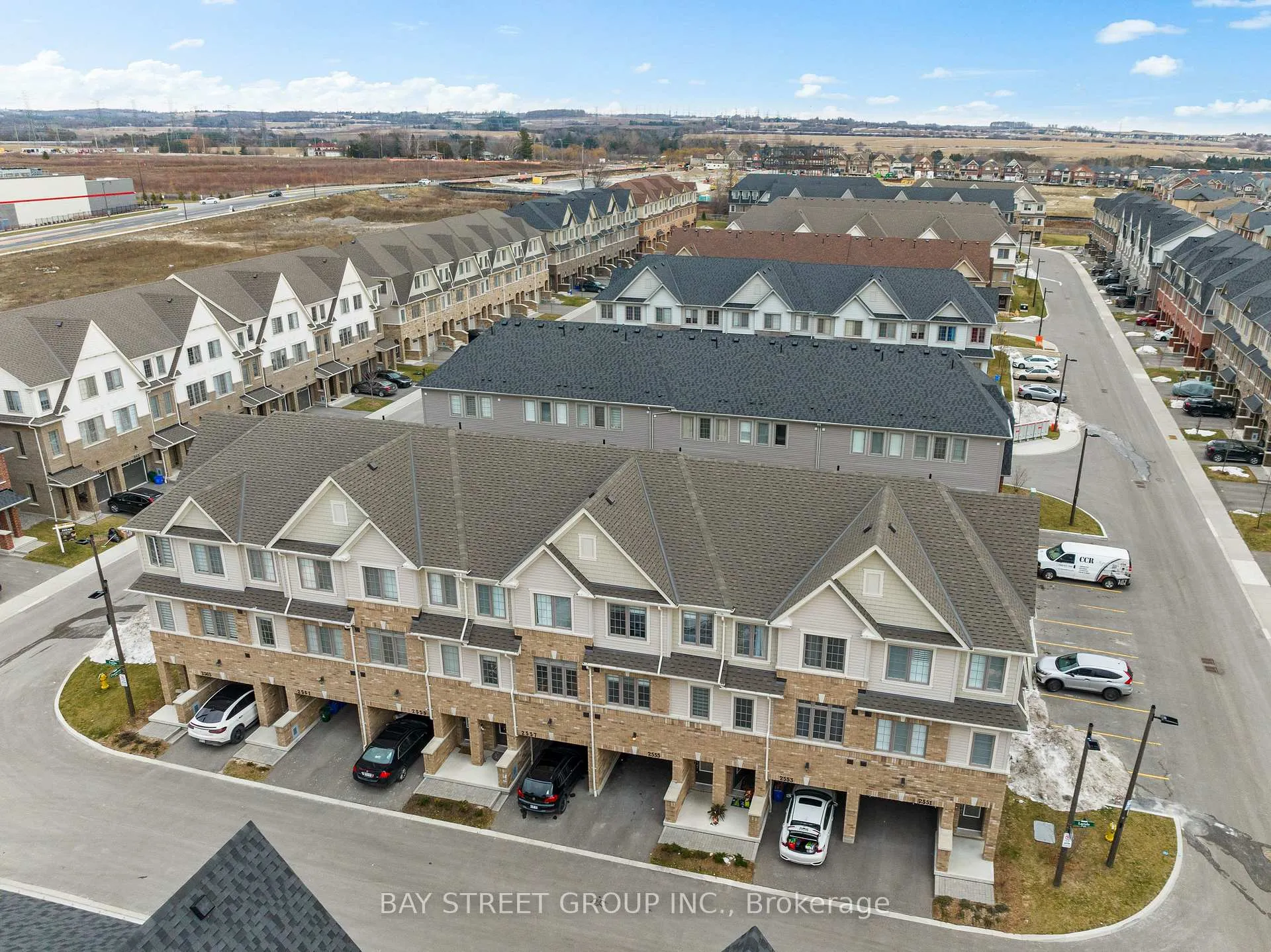 Photo 35 of 2555 Larida Path, Oshawa, Windfields — HOMEH