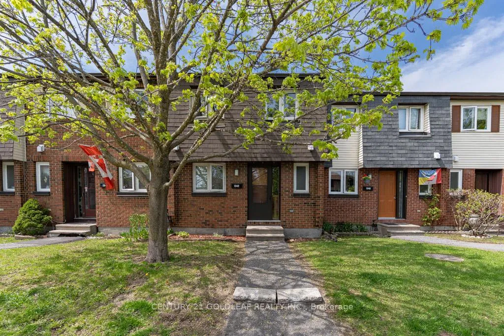 Front of 1342 Cedarcroft Crescent