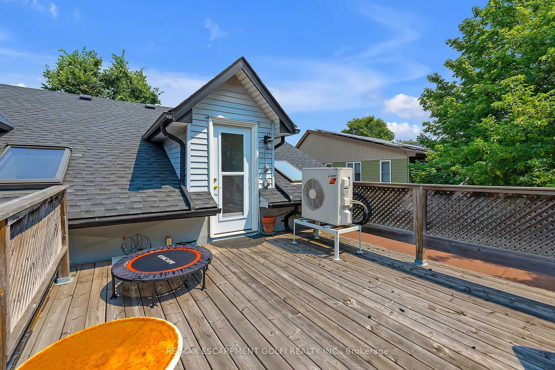 Photo 30 of Unit 3, 23 Macaulay Street W, Hamilton, North End — HOMEH