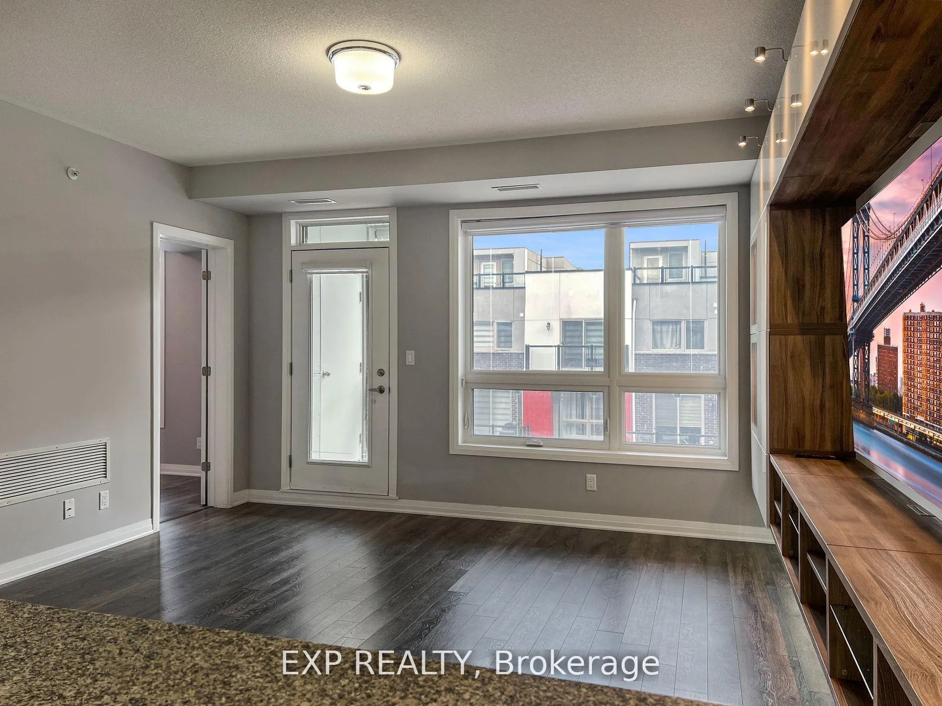 Photo 4 of Unit 319, 2 Adam Sellers Street, Markham, Cornell — HOMEH