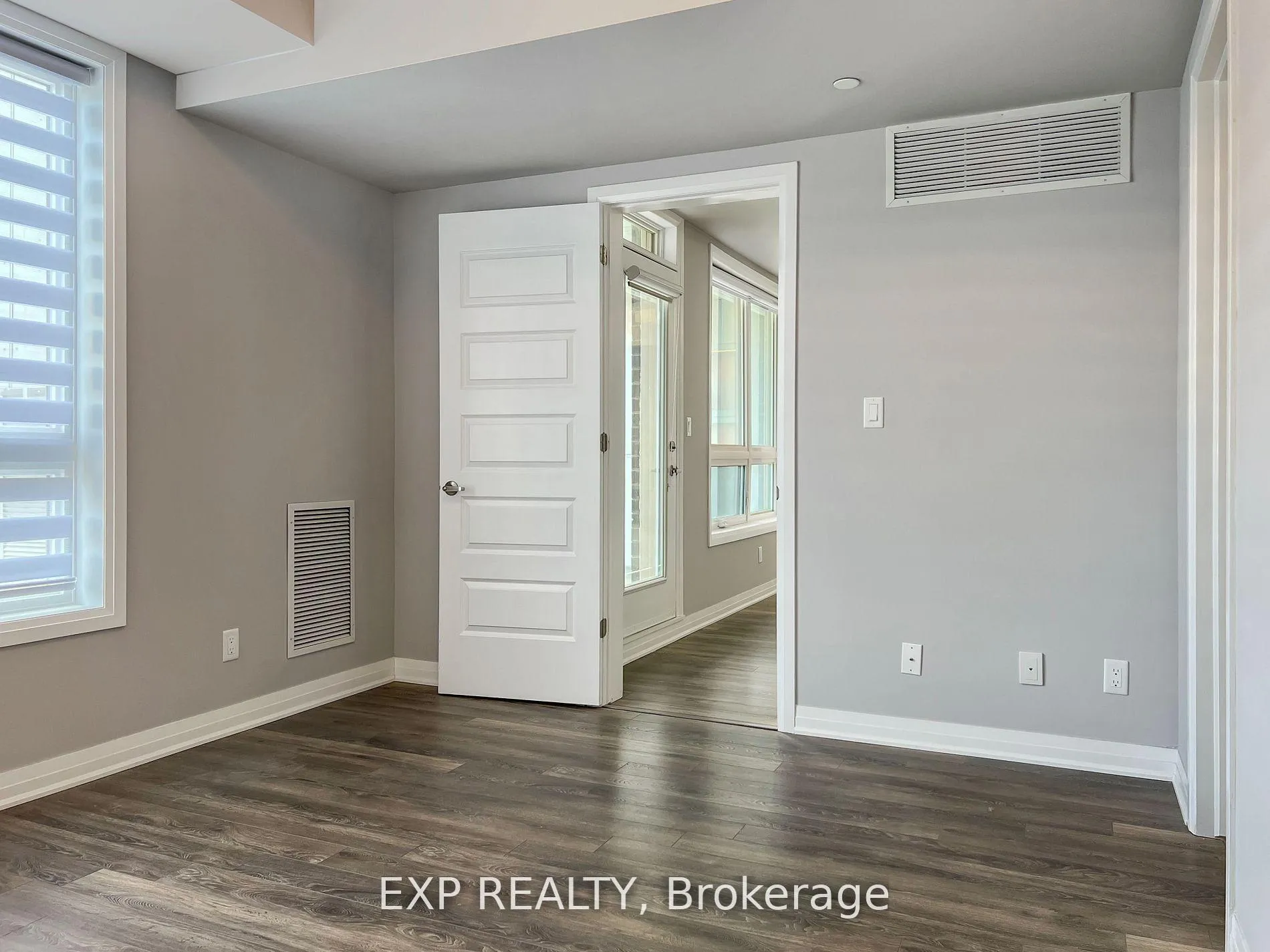 Photo 7 of Unit 319, 2 Adam Sellers Street, Markham, Cornell — HOMEH