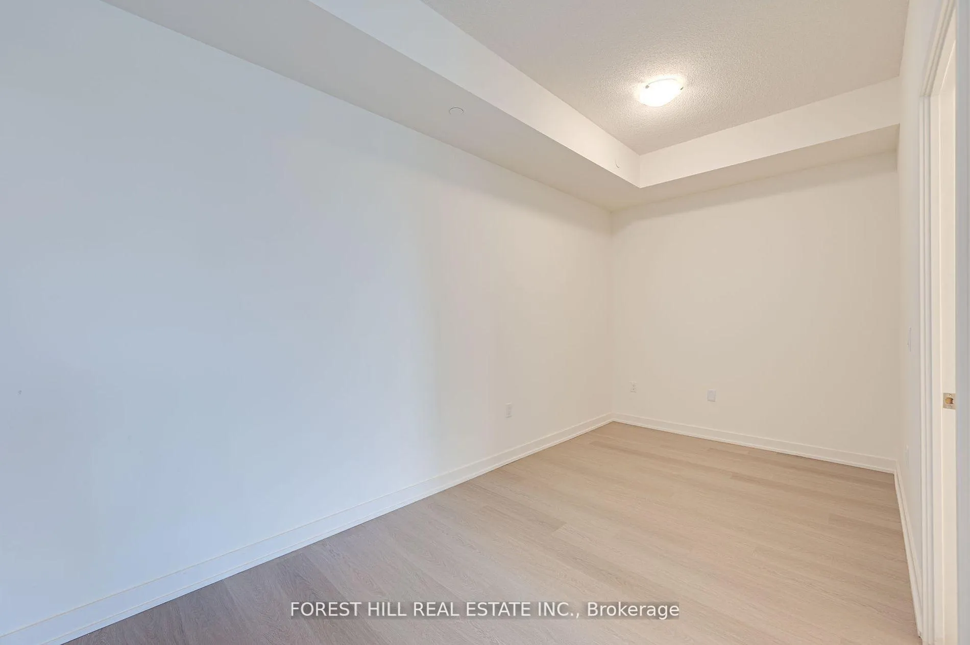 Photo 5 of Unit 201, 859 The Queensway, Etobicoke, Stonegate-Queensway — HOMEH