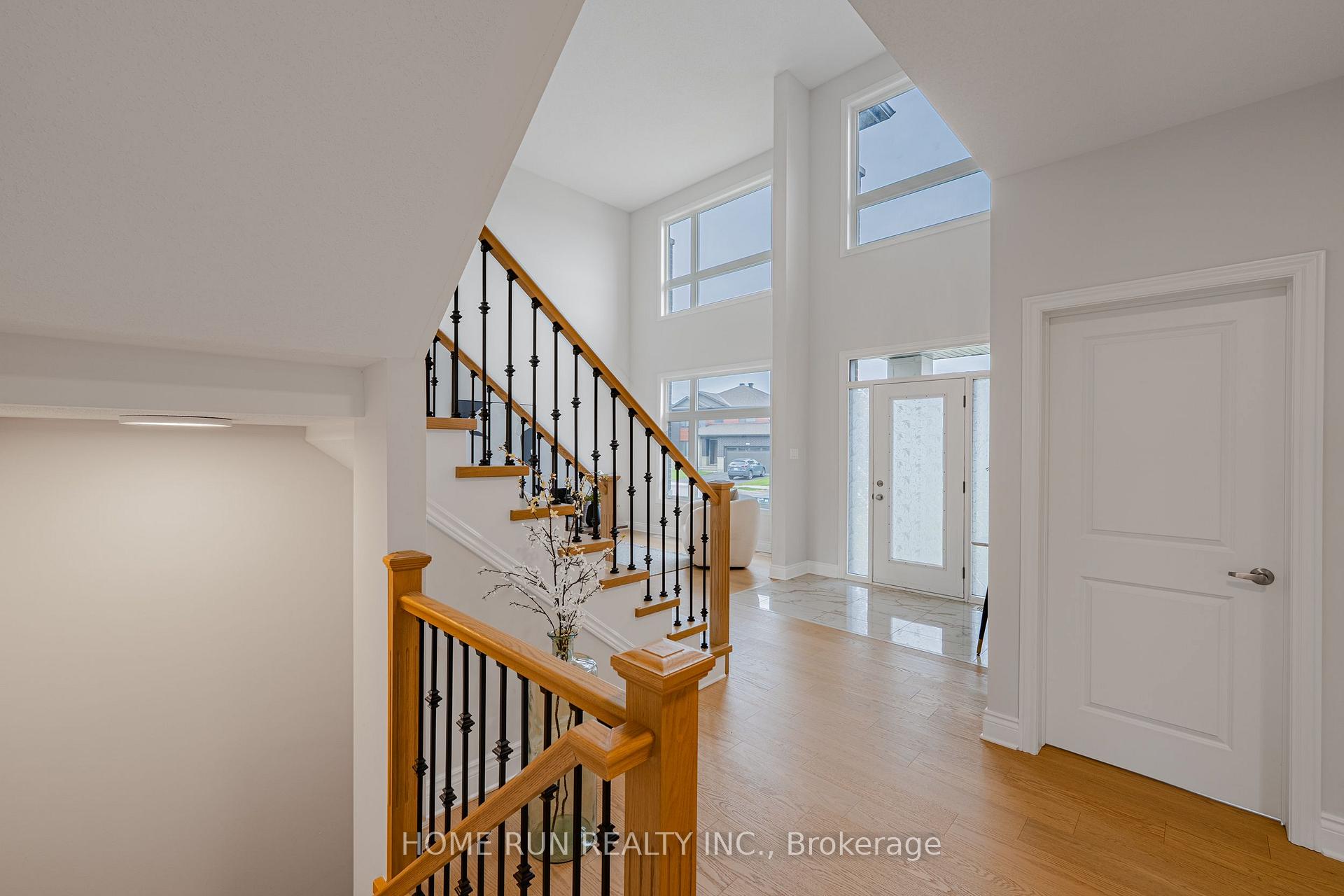 Photo 11 of 527 Albert Boyd Private, Ottawa, Huntley Ward (South East) — HOMEH
