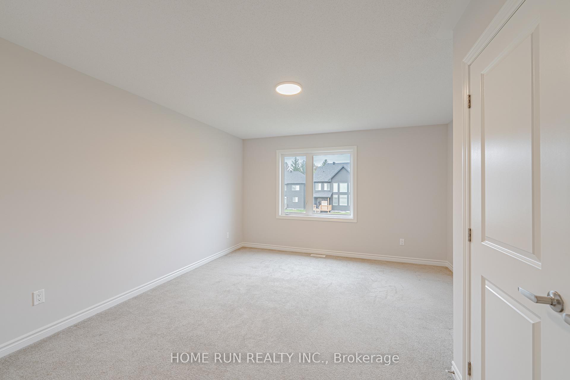Photo 44 of 527 Albert Boyd Private, Ottawa, Huntley Ward (South East) — HOMEH
