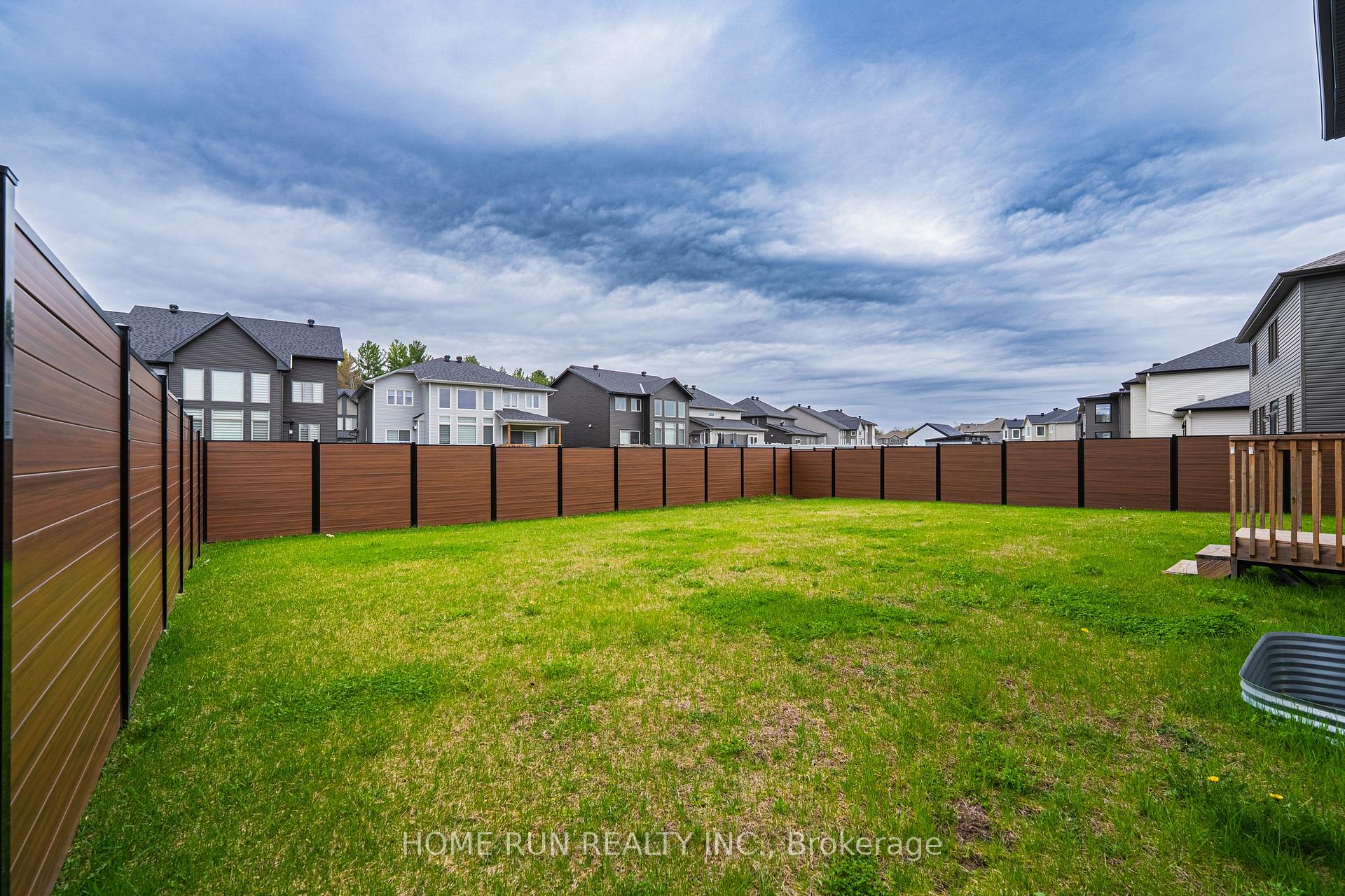 Photo 50 of 527 Albert Boyd Private, Ottawa, Huntley Ward (South East) — HOMEH